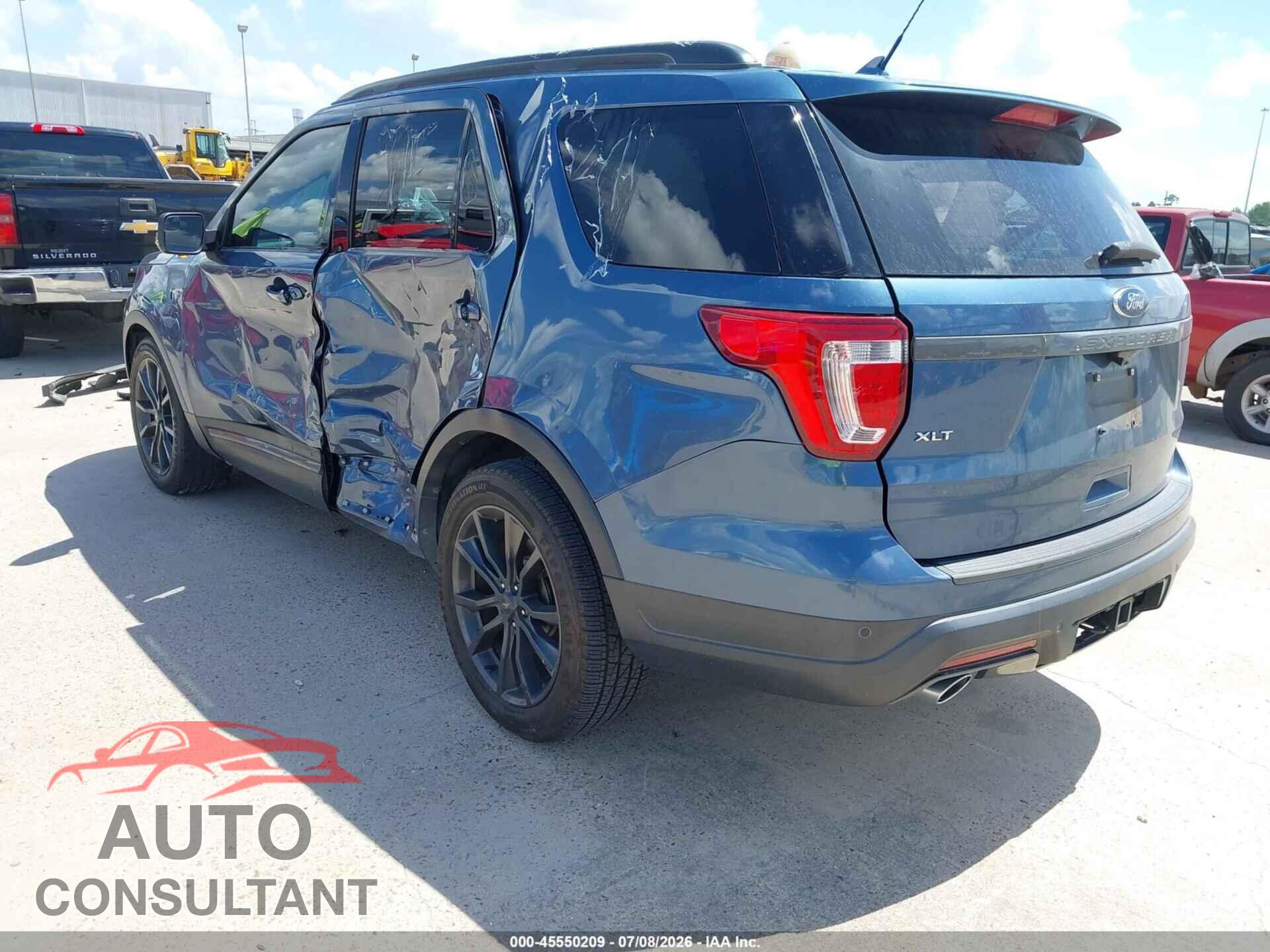 FORD EXPLORER 2018 - 1FM5K7D82JGB17205