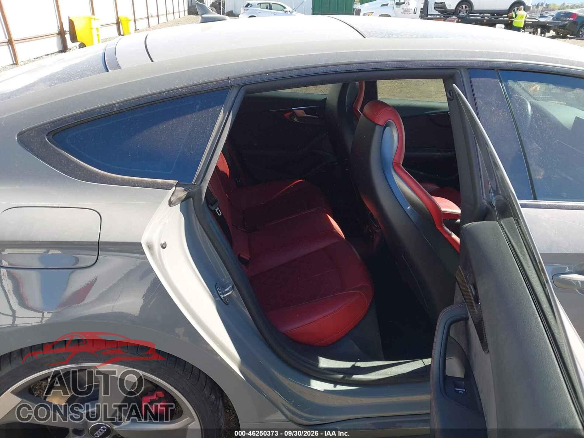 AUDI S5 2019 - WAUC4CF53KA001742