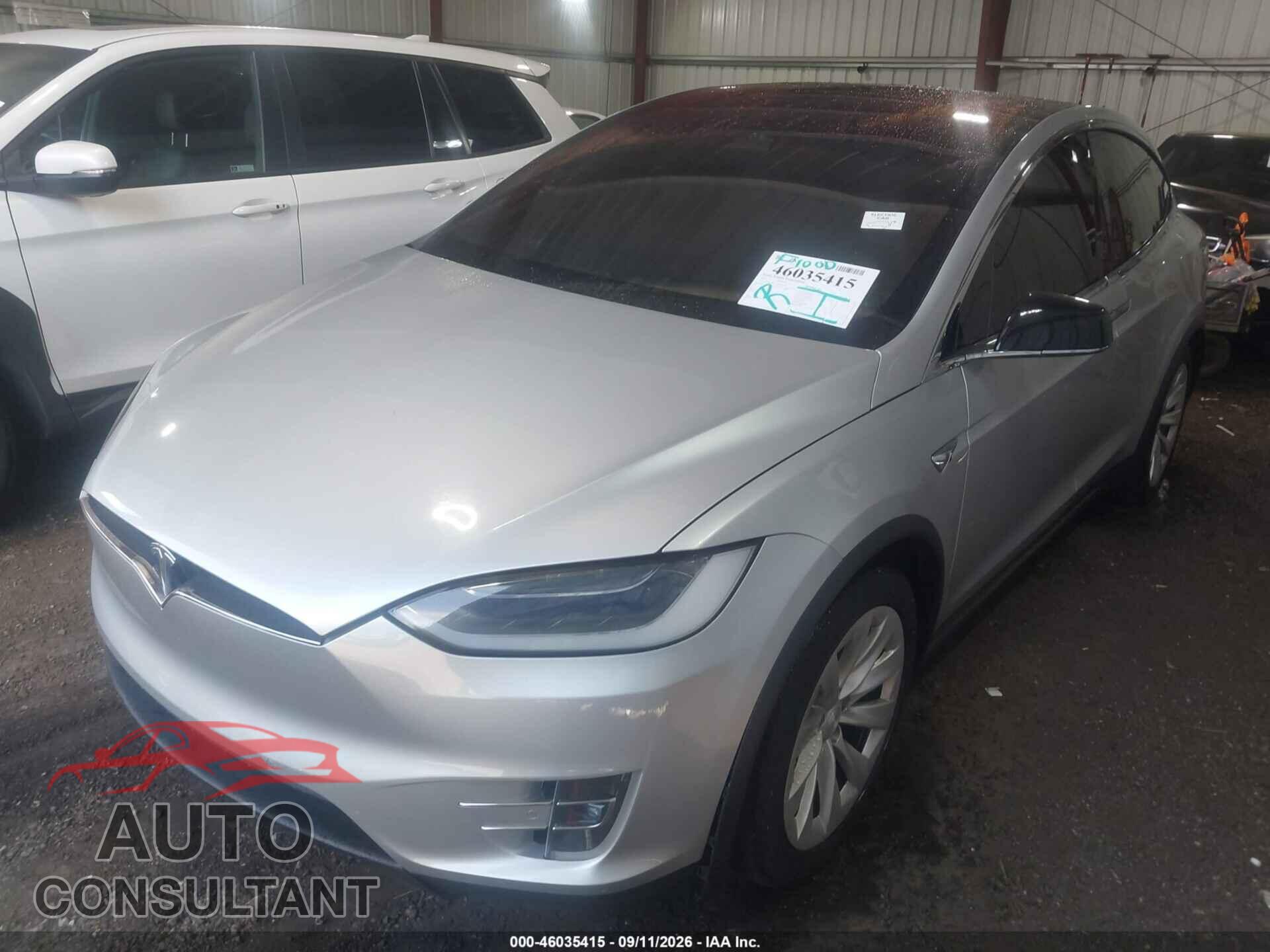 TESLA MODEL X 2017 - 5YJXCBE21HF054318