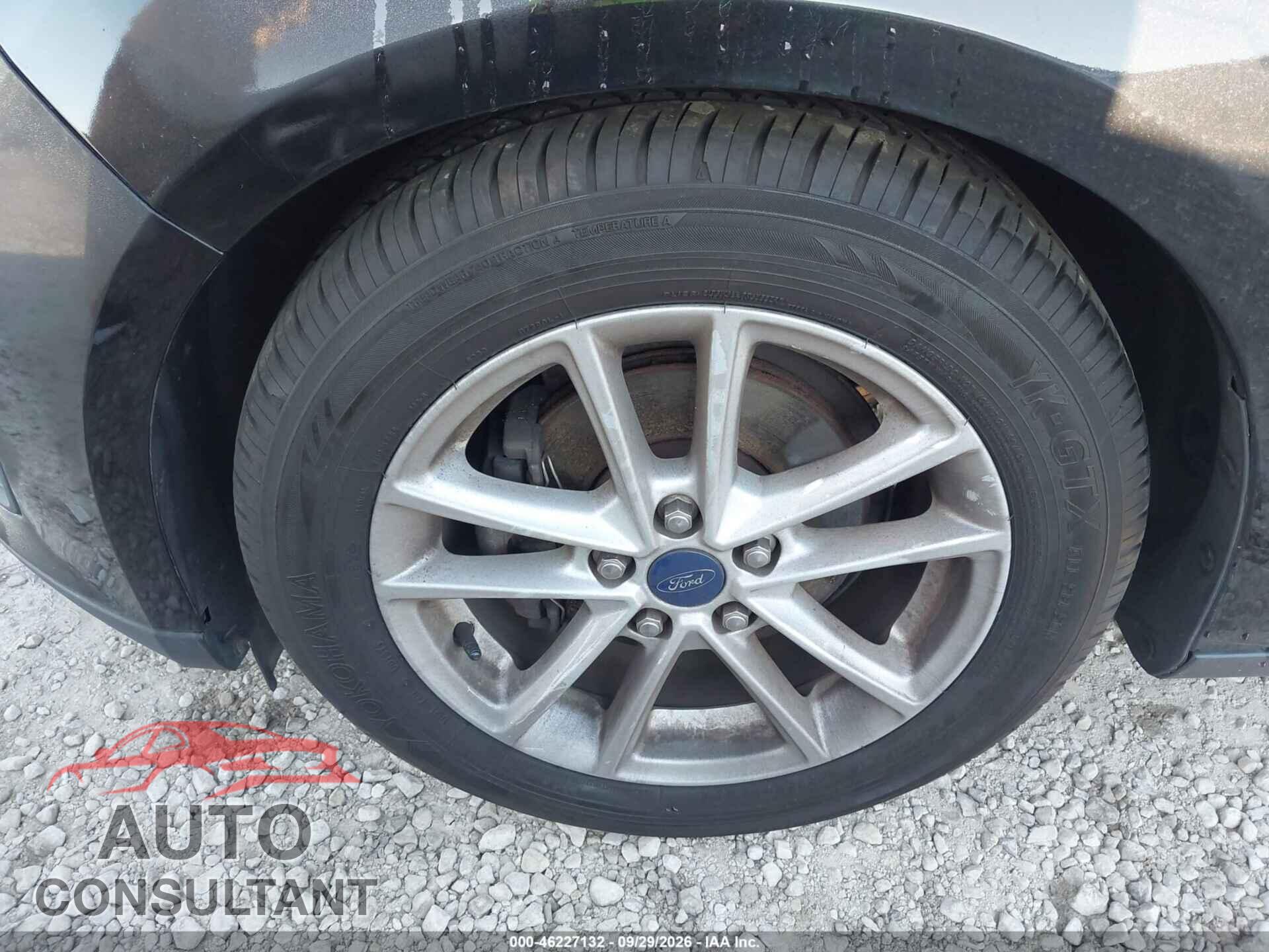 FORD FOCUS 2015 - 1FADP3KE9FL254231