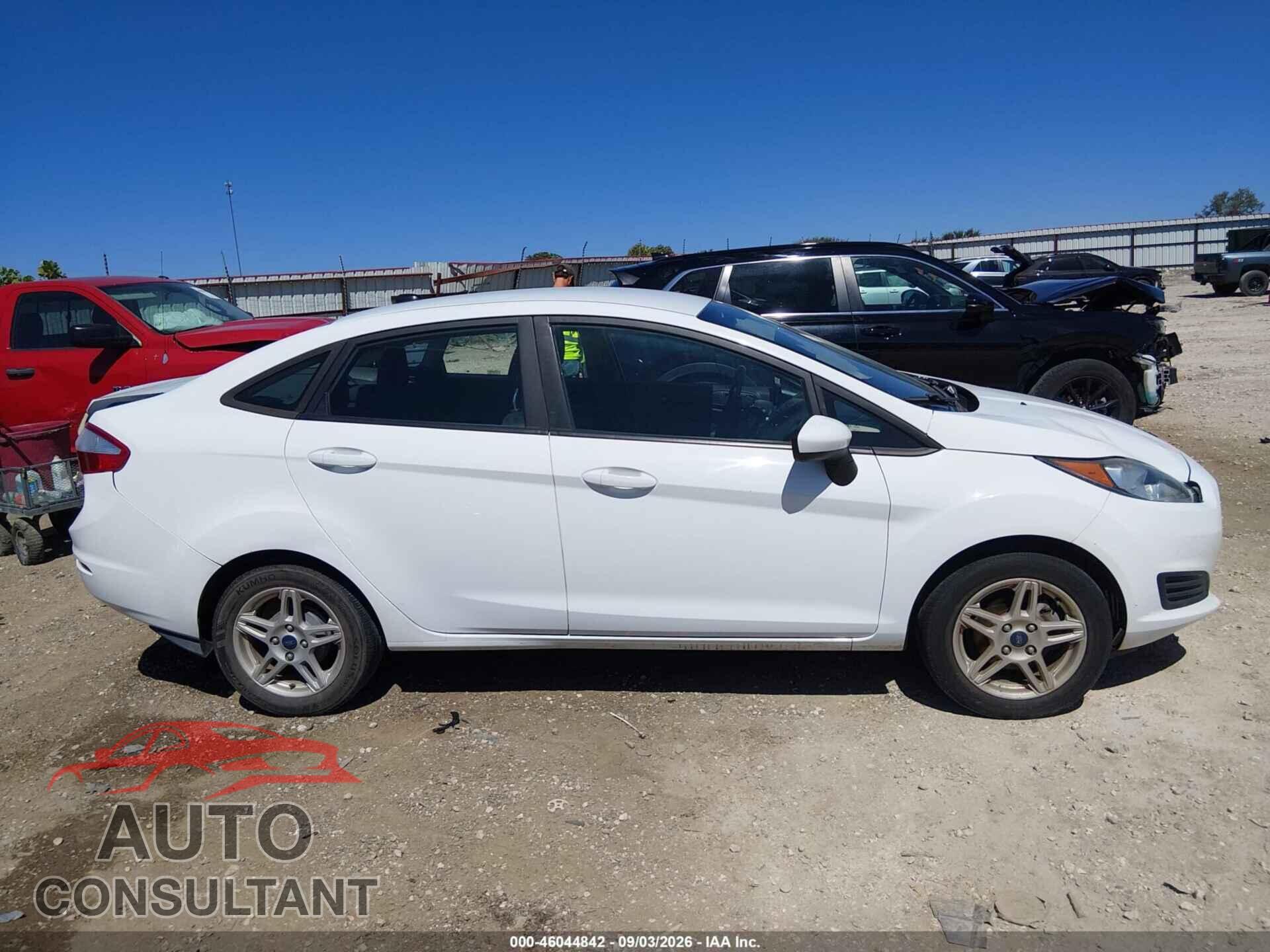 FORD FIESTA 2017 - 3FADP4BJXHM156071