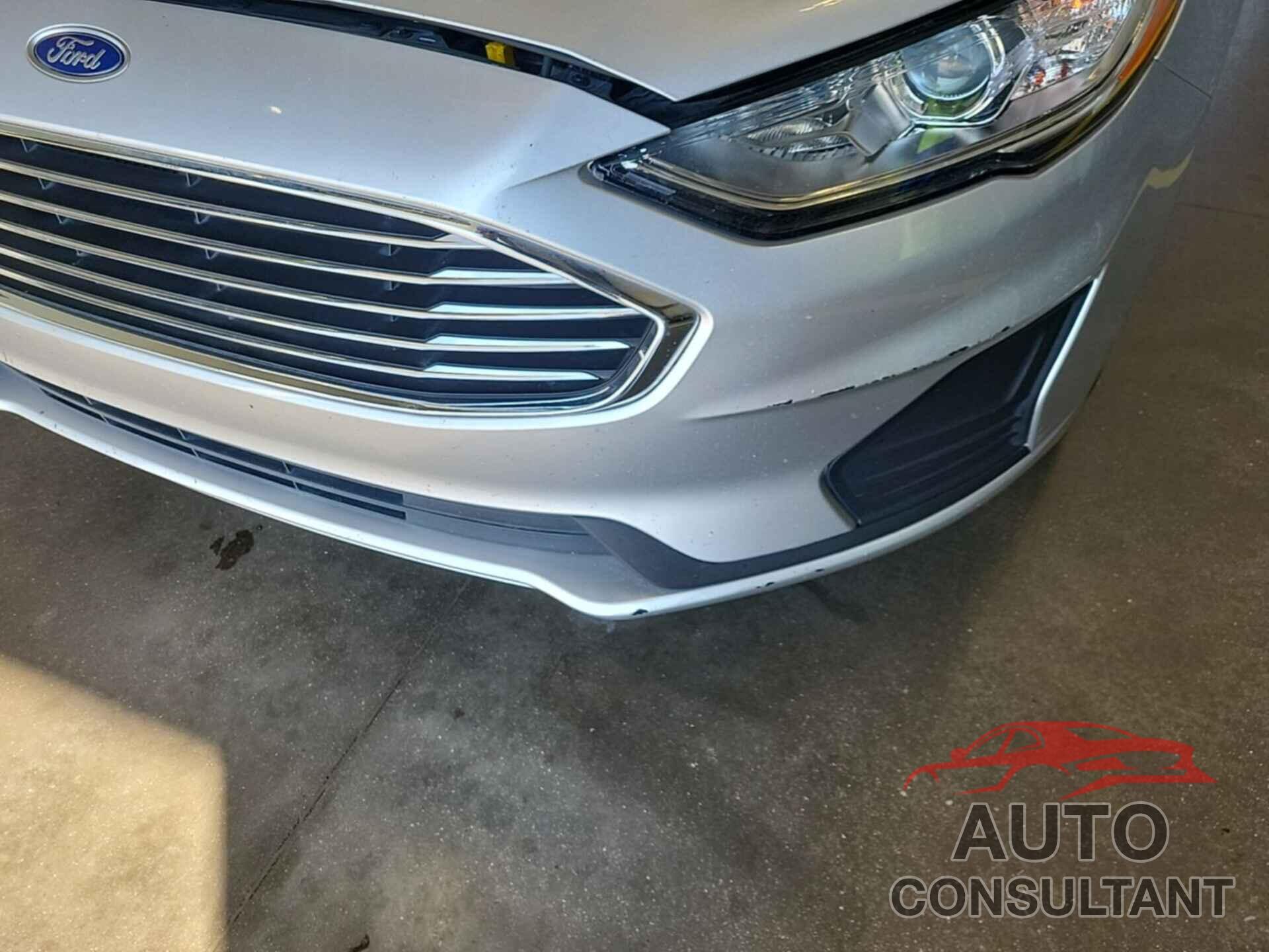 FORD FUSION 2019 - 3FA6P0HD1KR111940