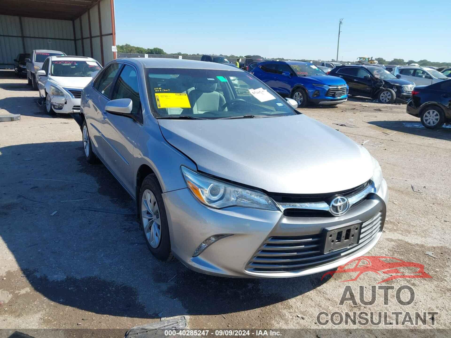 TOYOTA CAMRY 2016 - 4T4BF1FK8GR548323