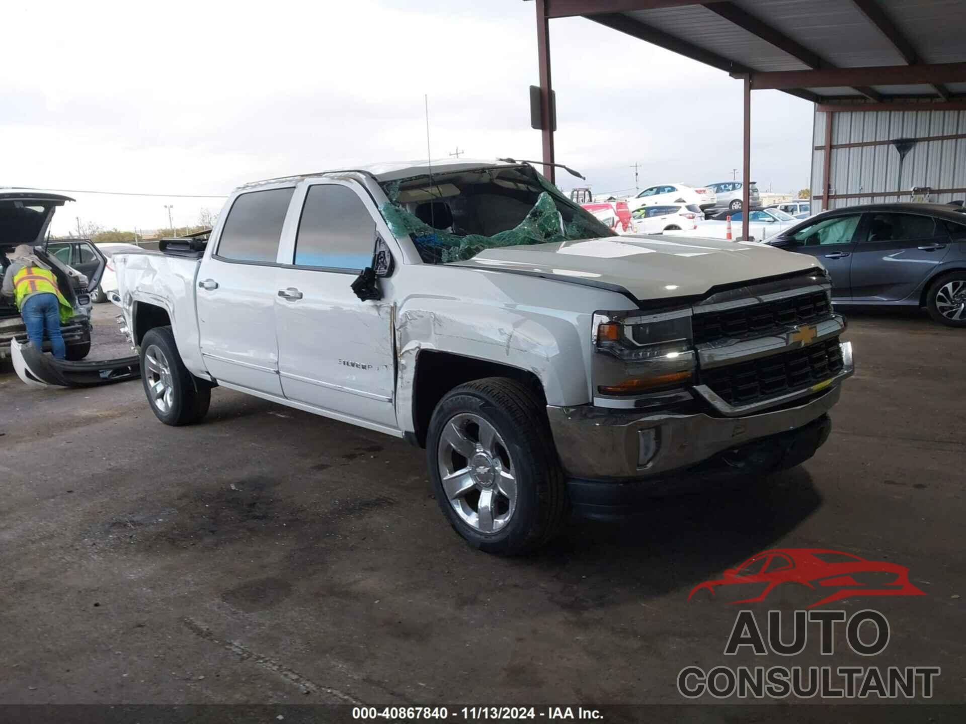 CHEVROLET SILVERADO 1500 2017 - 3GCUKRER3HG462633