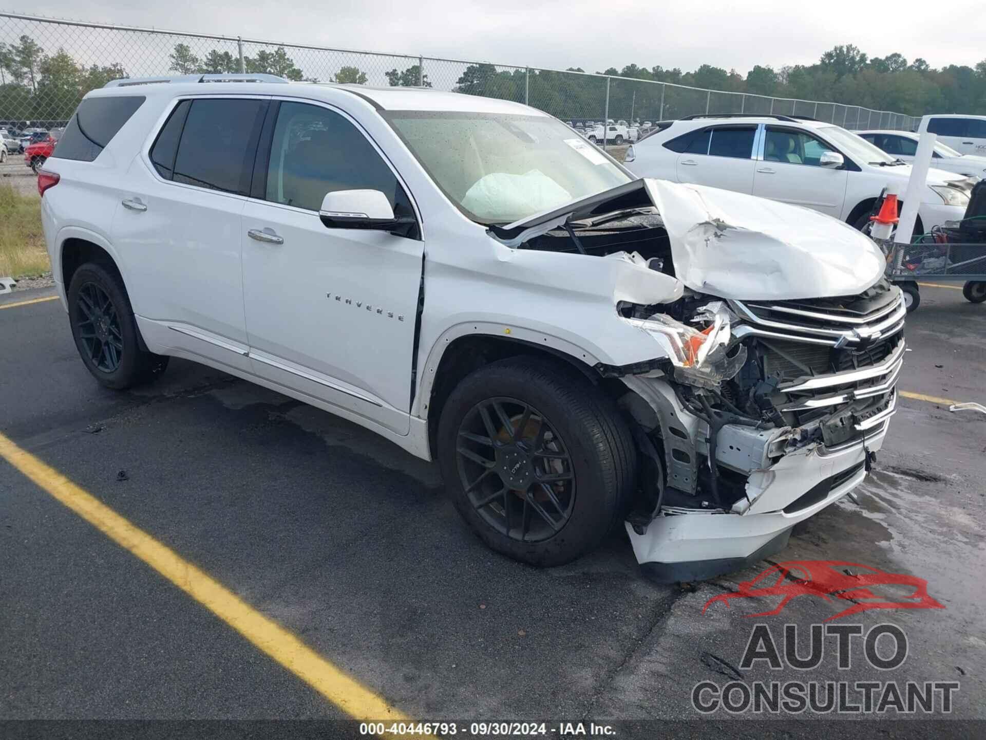 CHEVROLET TRAVERSE 2018 - 1GNEVKKW5JJ211654