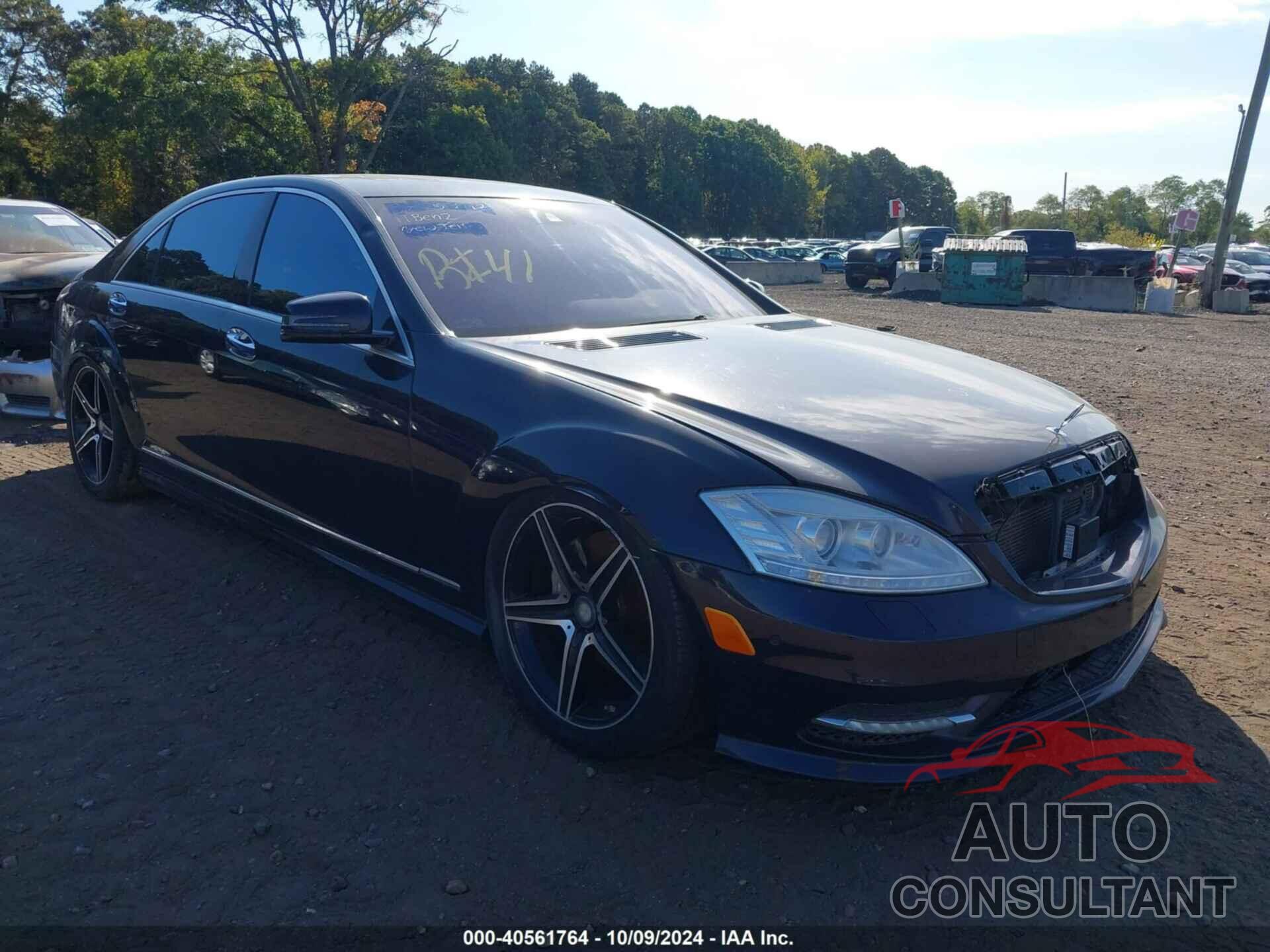 MERCEDES-BENZ S 550 2011 - WDDNG8GB6BA409159