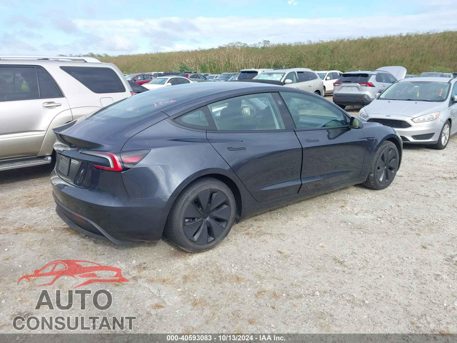 TESLA MODEL 3 2024 - 5YJ3E1EA9RF756446
