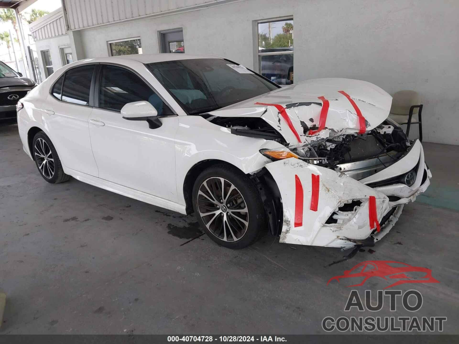 TOYOTA CAMRY 2020 - 4T1G11AK1LU885707