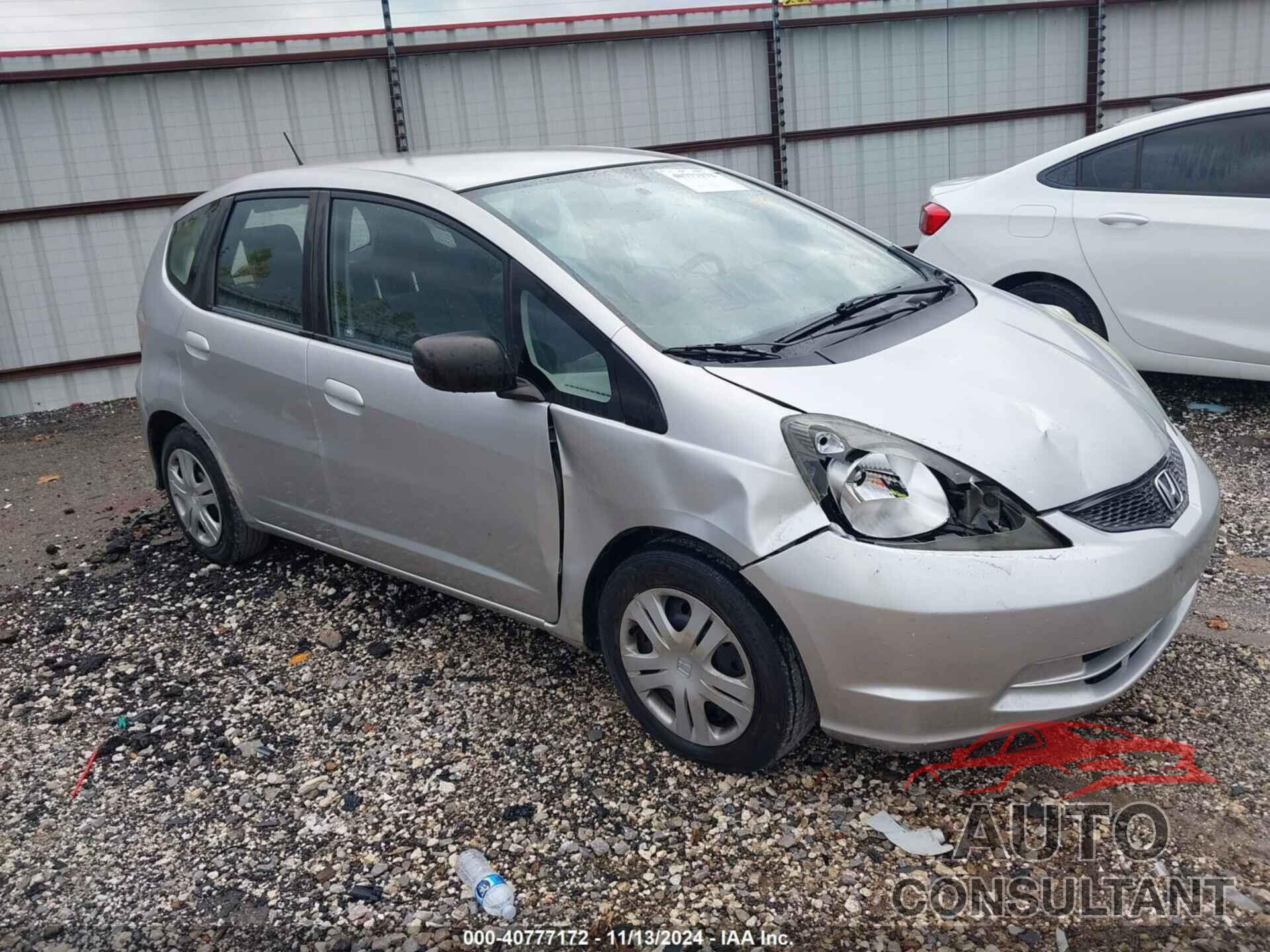 HONDA FIT 2011 - JHMGE8G38BS011672