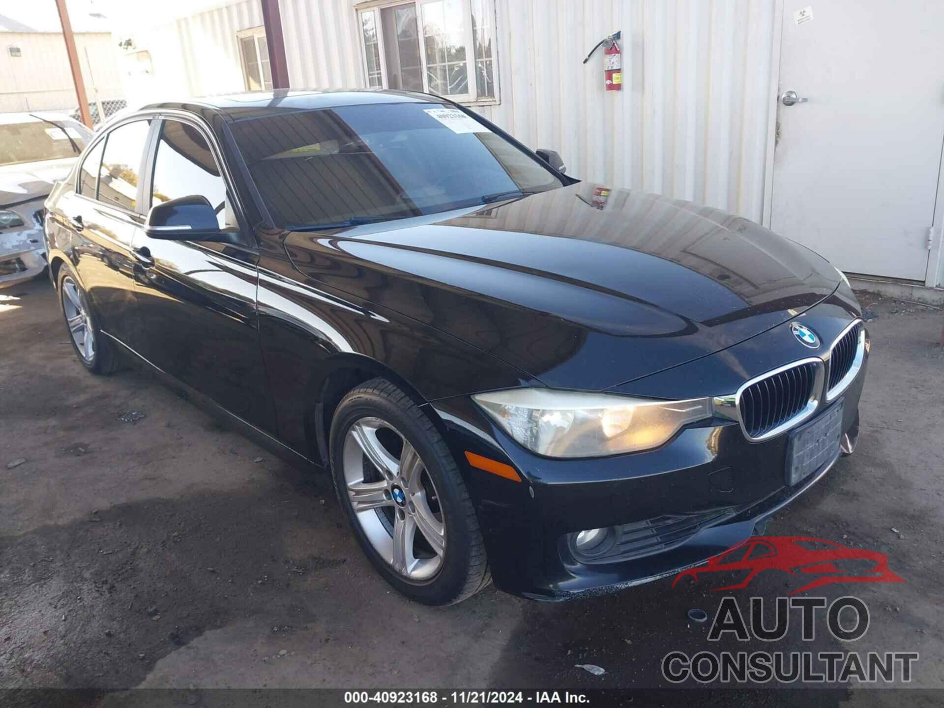 BMW 328I 2014 - WBA3C1C54EK105537