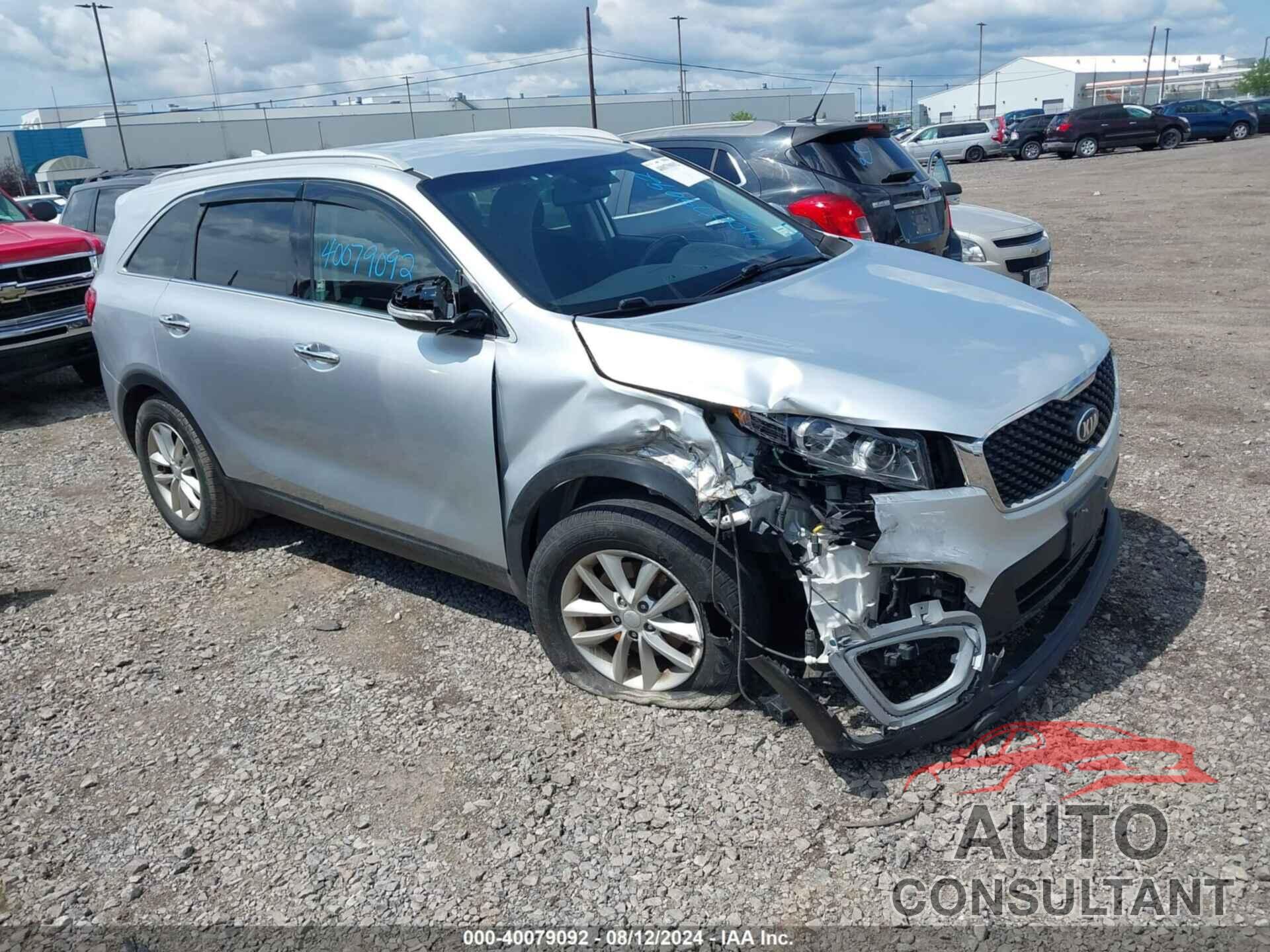 KIA SORENTO 2018 - 5XYPGDA34JG428482