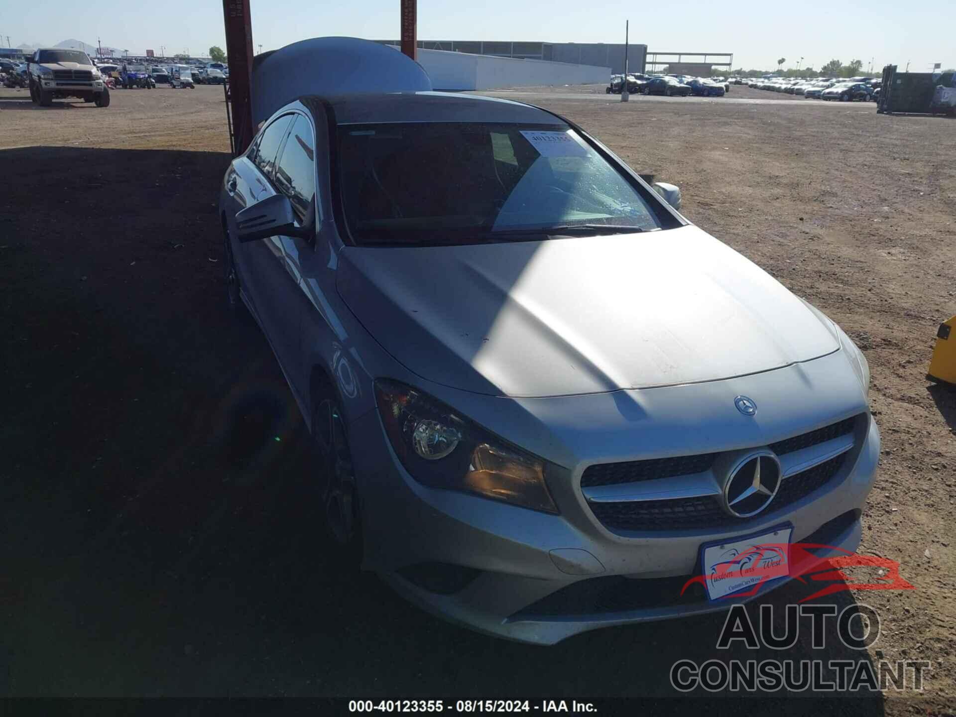 MERCEDES-BENZ CLA 250 2014 - WDDSJ4GB3EN157476