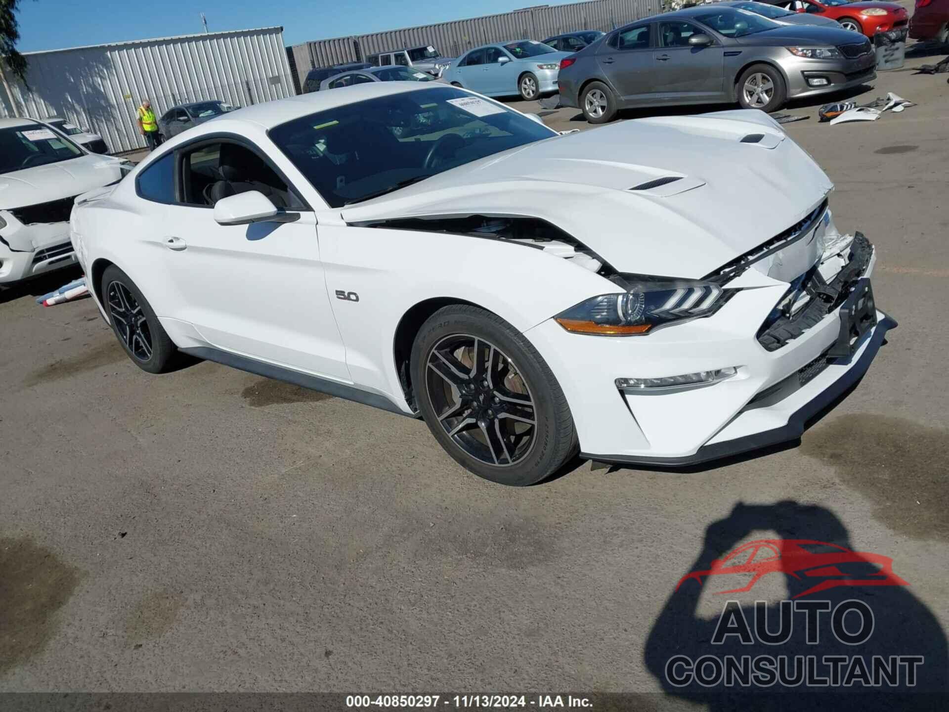 FORD MUSTANG 2019 - 1FA6P8CF9K5125708