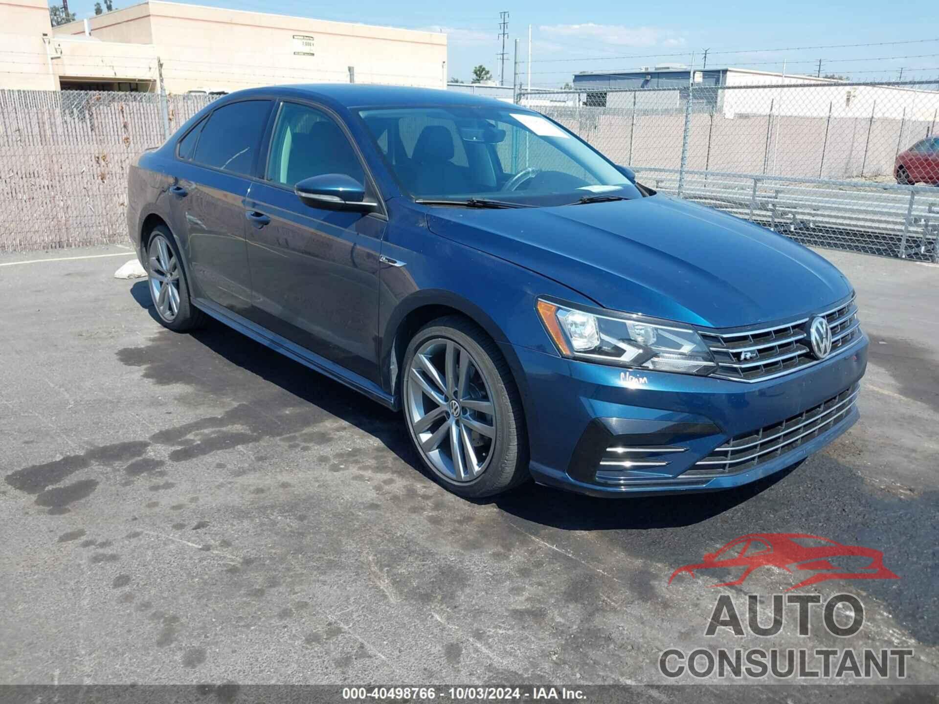 VOLKSWAGEN PASSAT 2018 - 1VWAA7A37JC017412