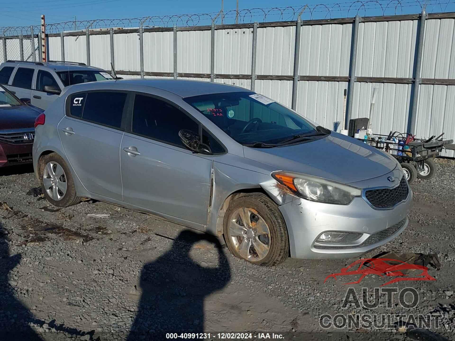 KIA FORTE 2016 - KNAFK5A89G5589291