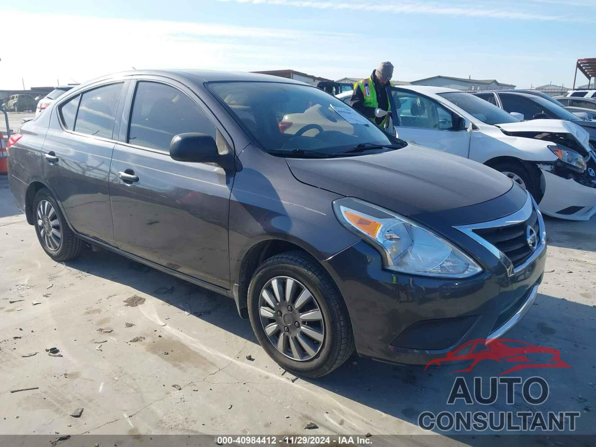 NISSAN VERSA 2015 - 3N1CN7AP7FL831934