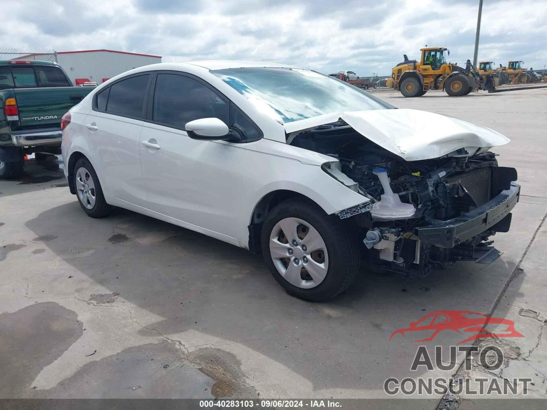 KIA FORTE 2017 - 3KPFK4A7XHE035171