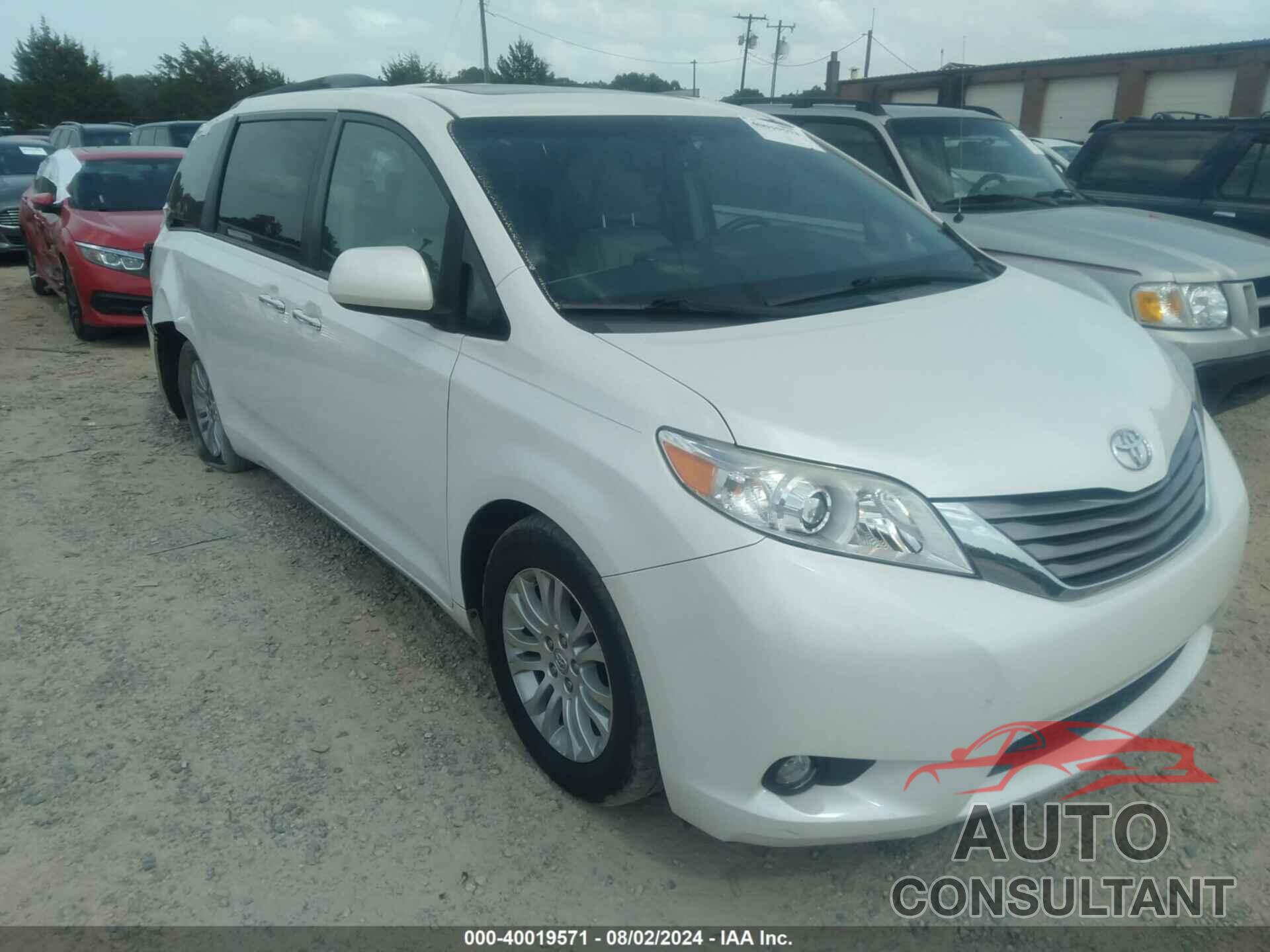 TOYOTA SIENNA 2017 - 5TDYZ3DC5HS894178