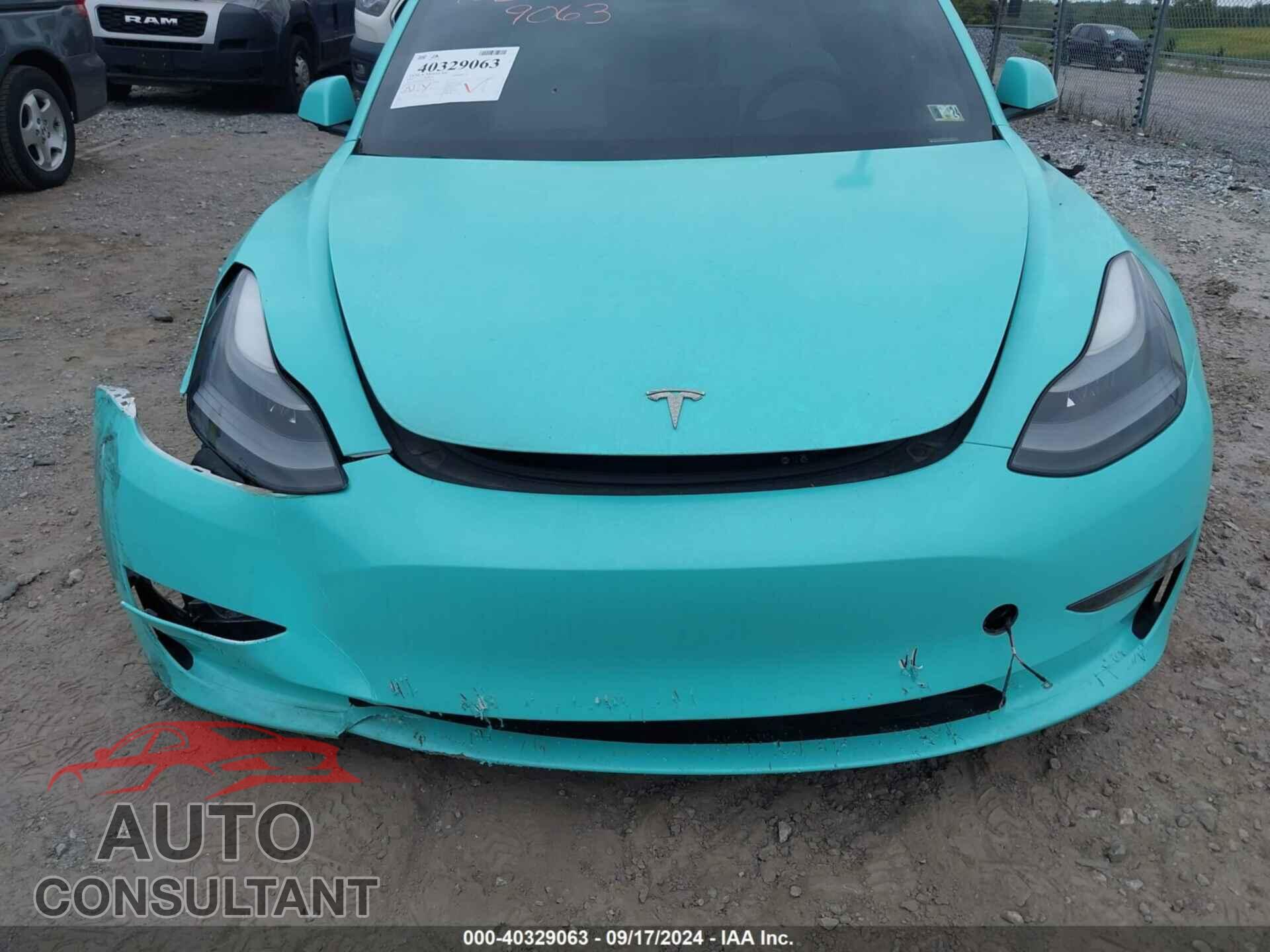 TESLA MODEL 3 2021 - 5YJ3E1EA0MF989804