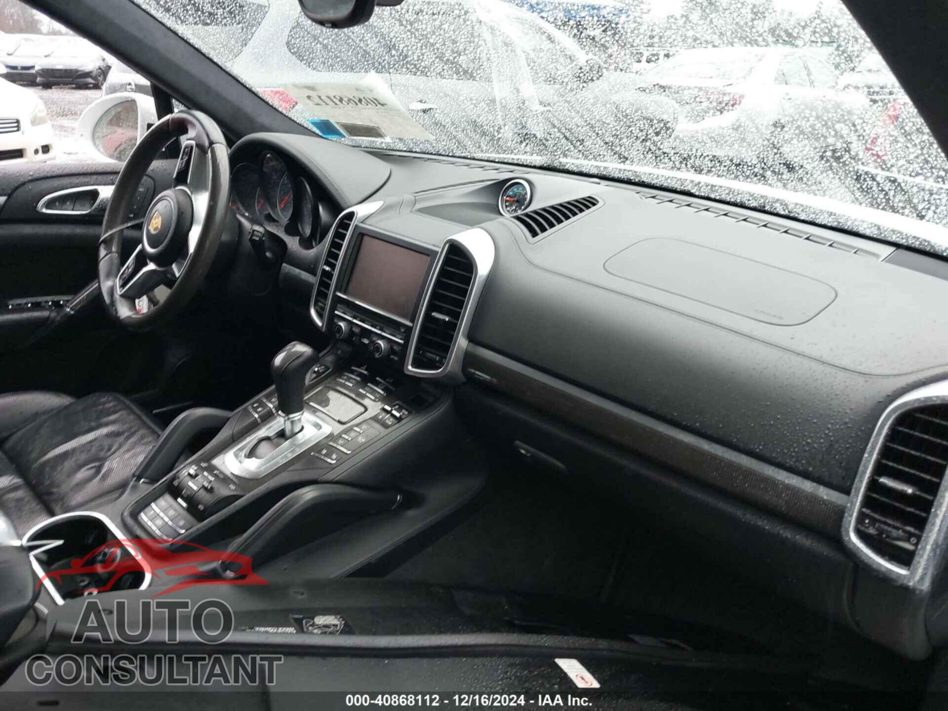 PORSCHE CAYENNE 2016 - WP1AD2A28GLA76450