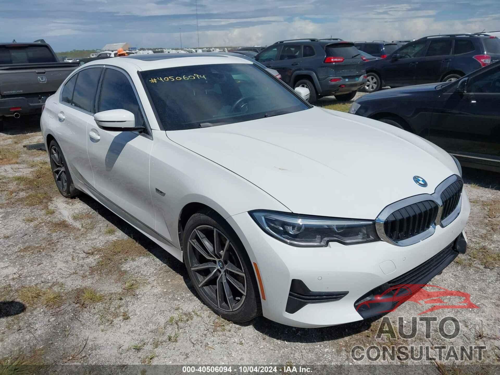 BMW 330E 2022 - 3MW5P7J05N8C77505