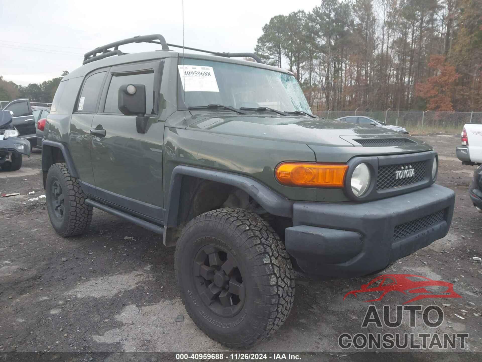 TOYOTA FJ CRUISER 2011 - JTEBU4BF9BK114345