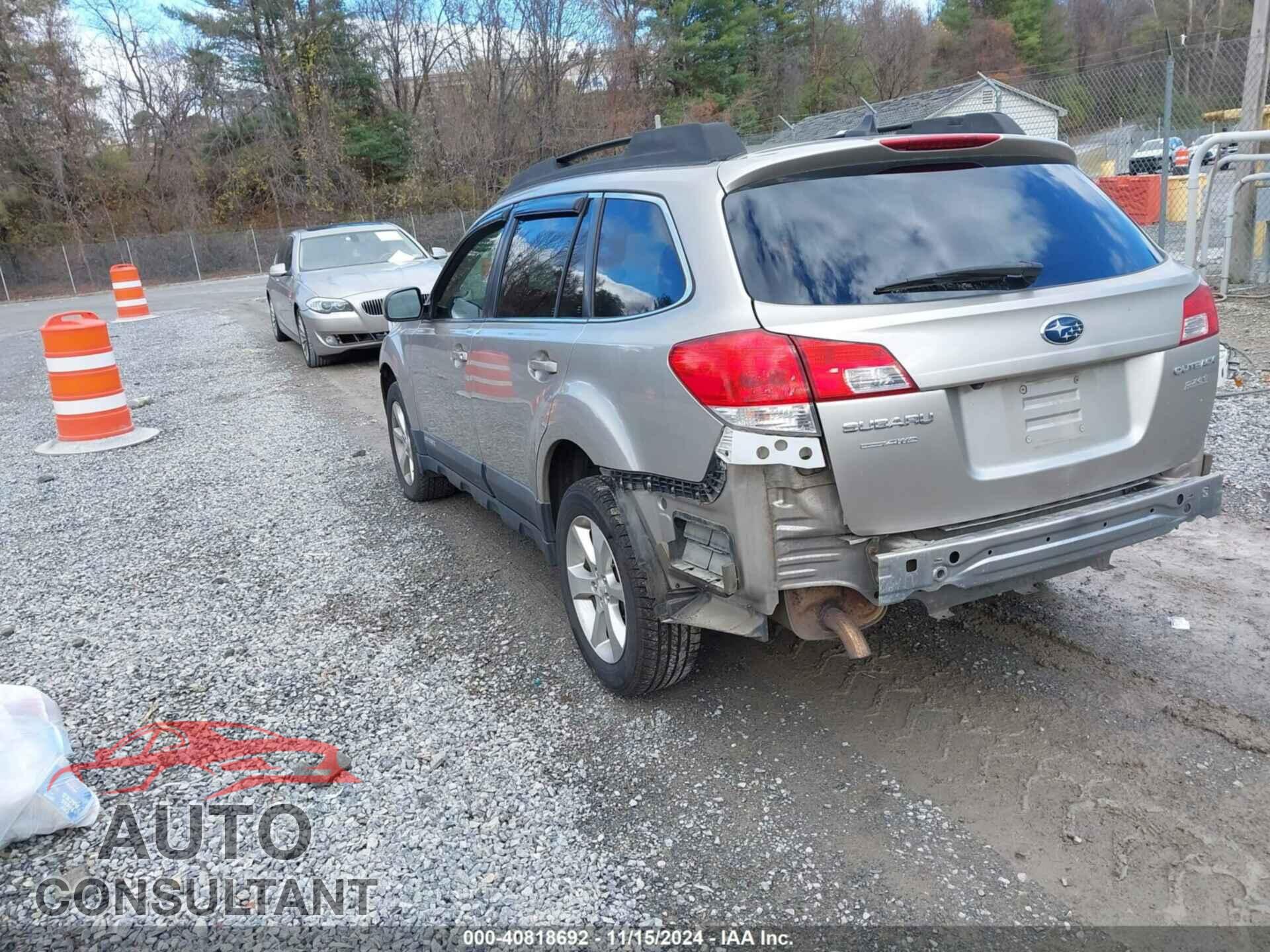 SUBARU OUTBACK 2014 - 4S4BRBLC4E3292852