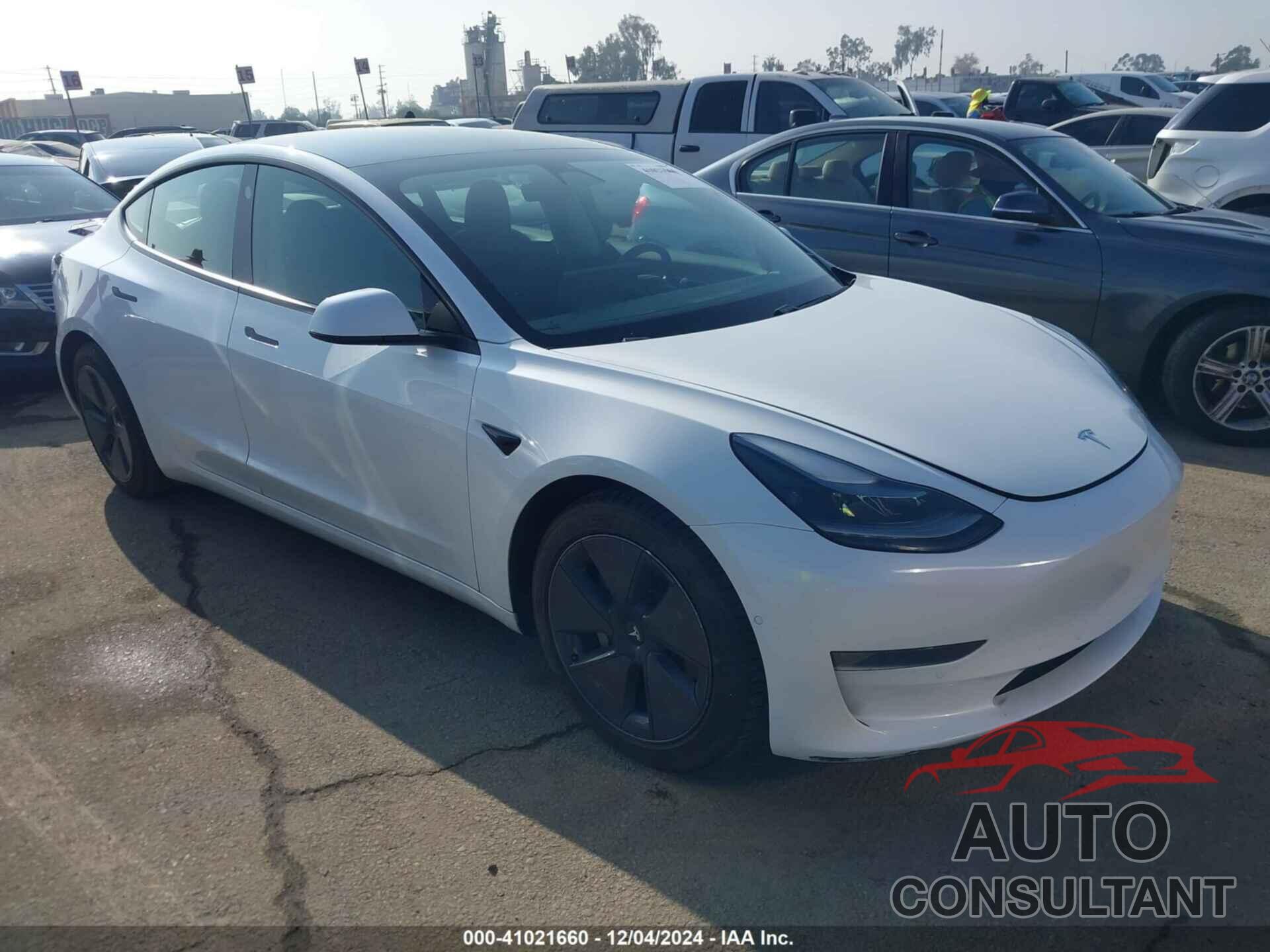 TESLA MODEL 3 2021 - 5YJ3E1EA0MF075357