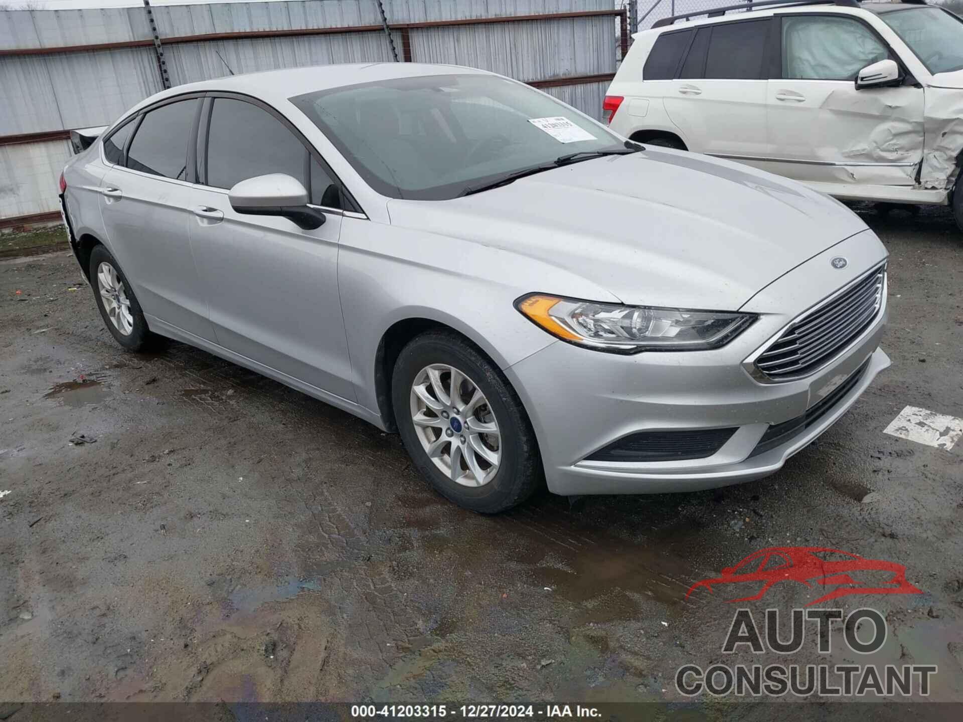 FORD FUSION 2017 - 3FA6P0G74HR219196