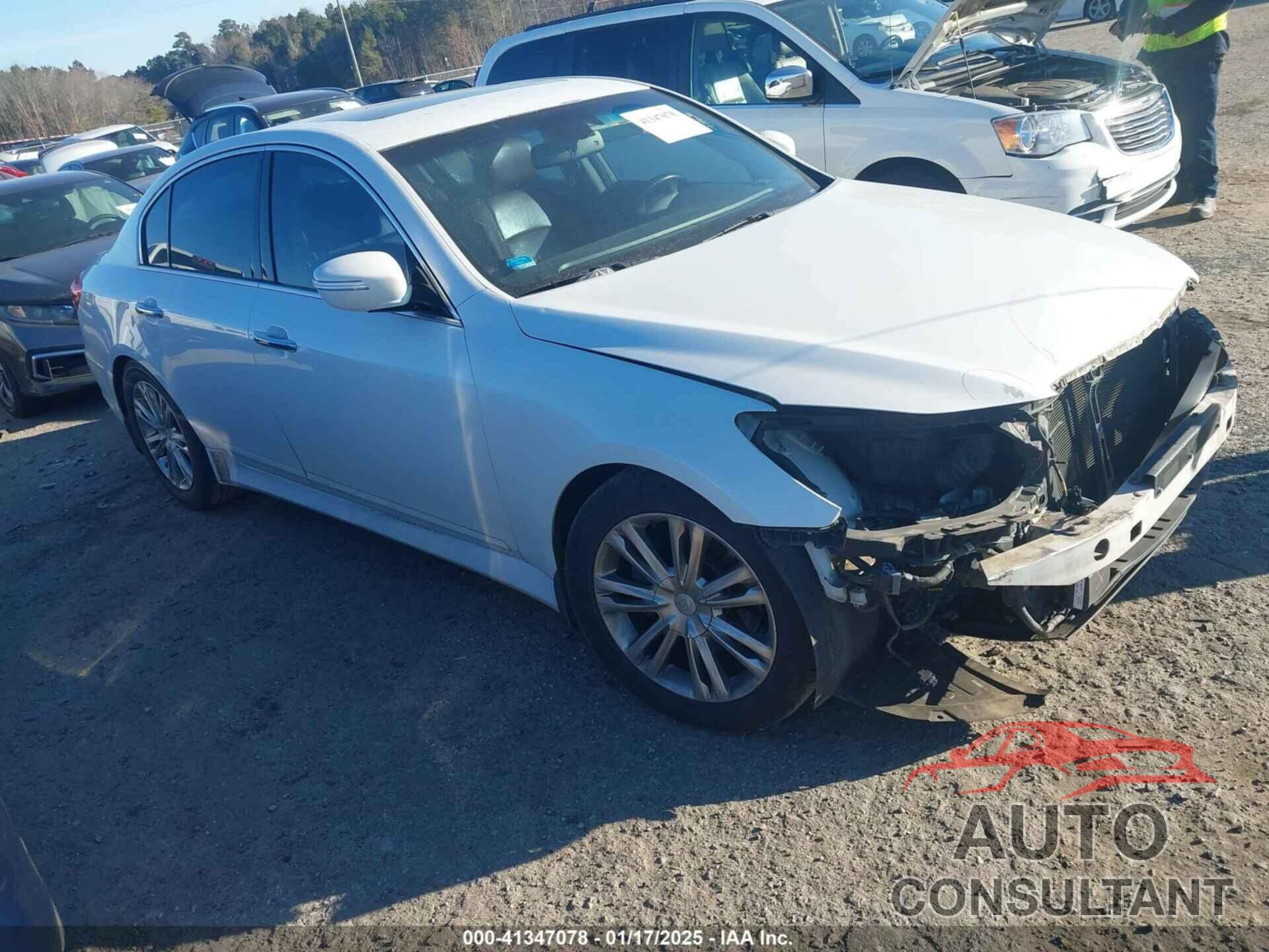 HYUNDAI GENESIS 2013 - KMHGC4DD1DU238217