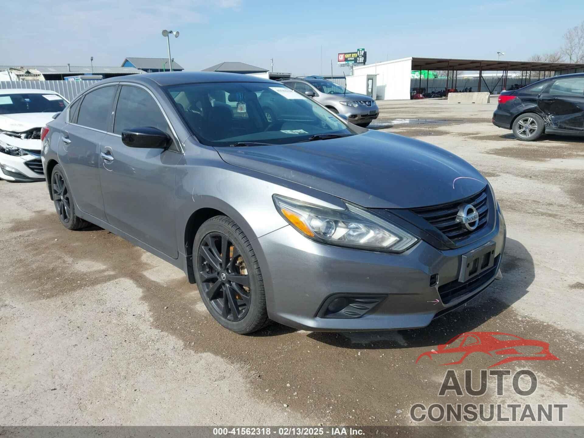 NISSAN ALTIMA 2018 - 1N4AL3AP0JC247906