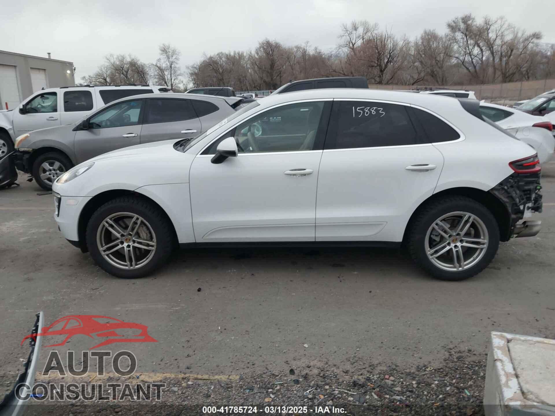 PORSCHE MACAN 2015 - WP1AB2A59FLB50523