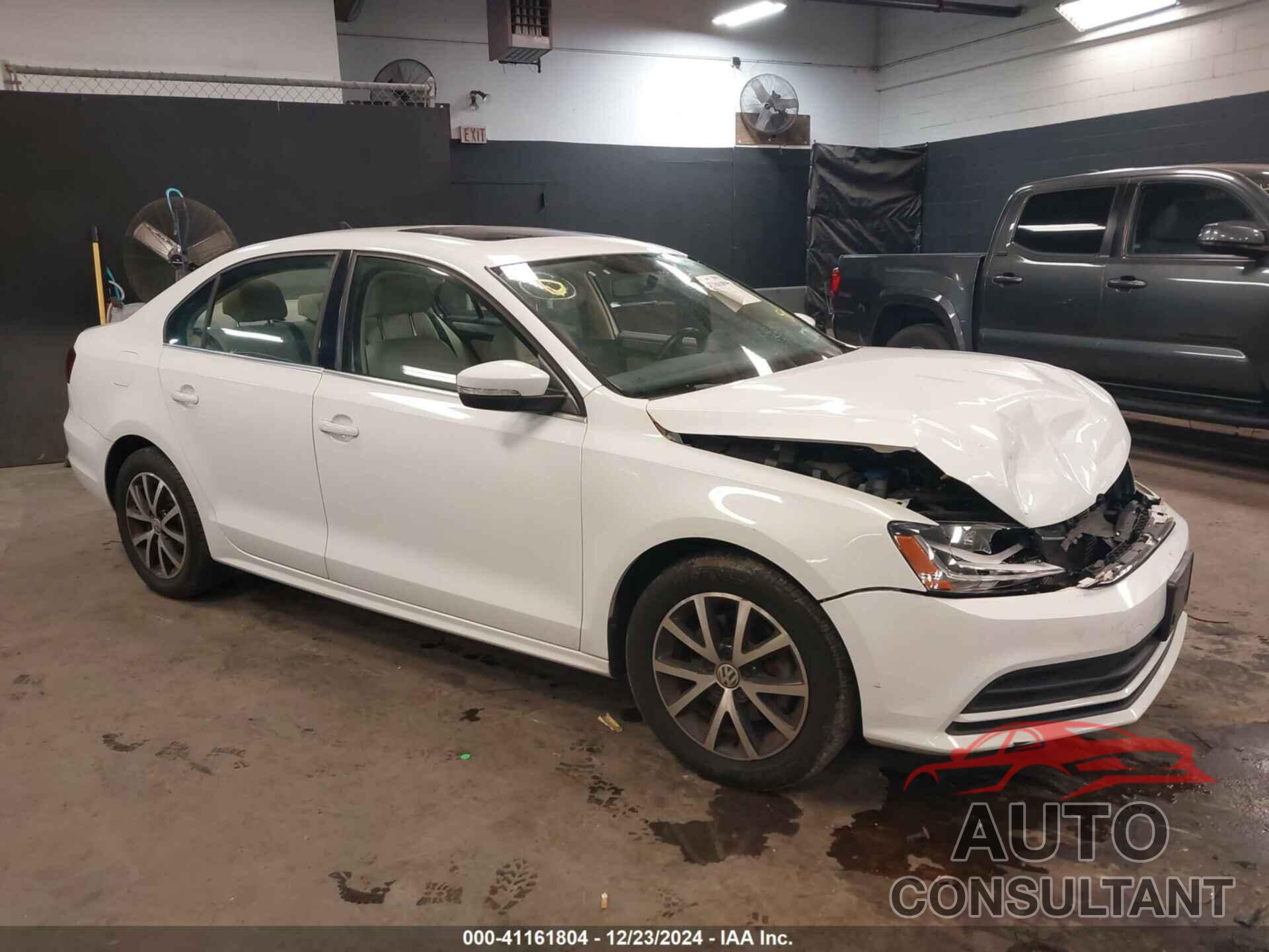 VOLKSWAGEN JETTA 2017 - 3VWB67AJ8HM319482