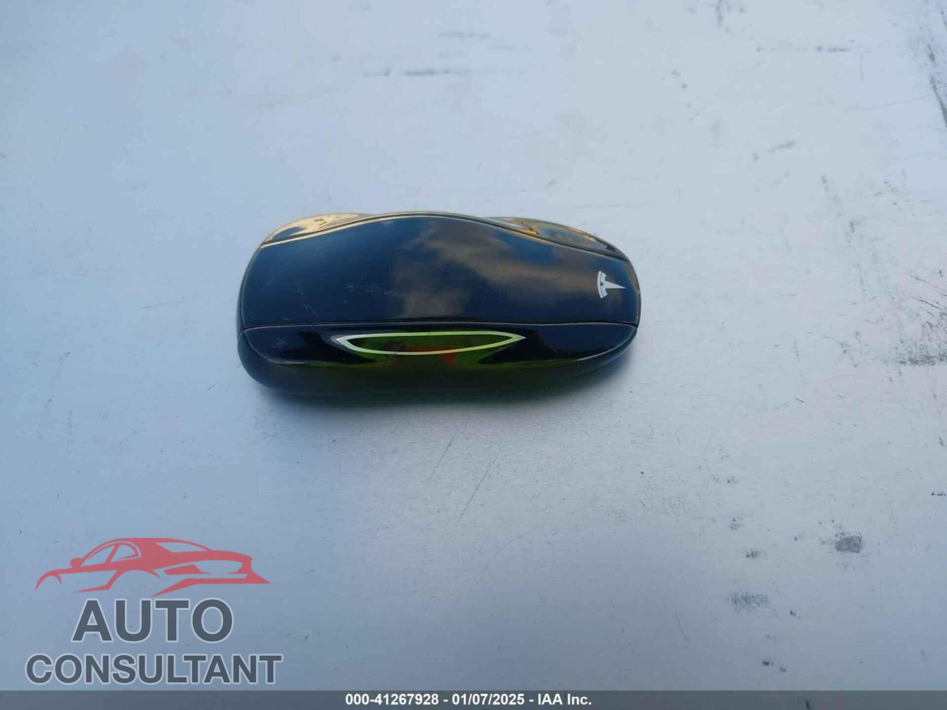 TESLA MODEL S 2020 - 5YJSA1E26LF355573