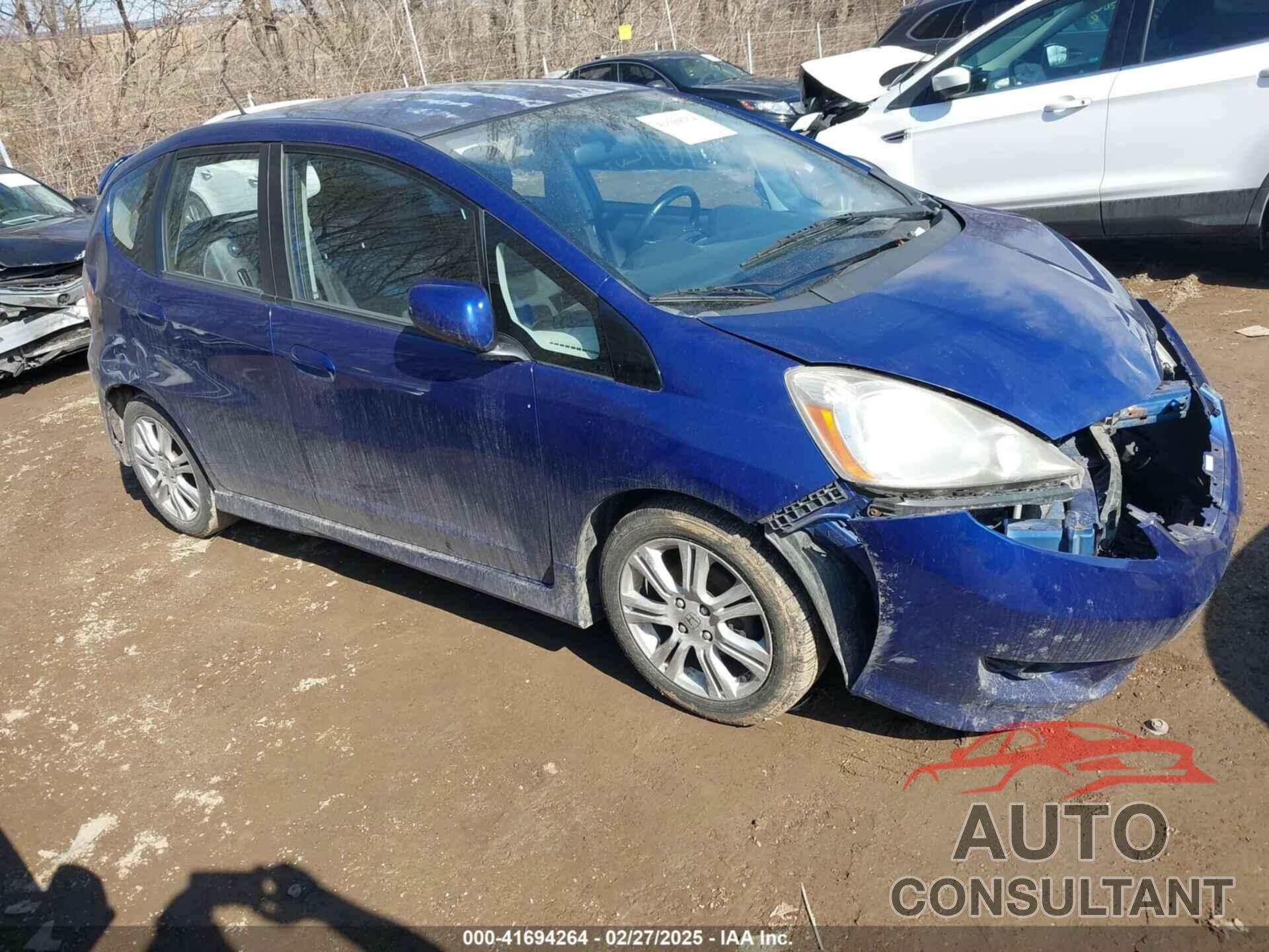 HONDA FIT 2010 - JHMGE8H40AS028116