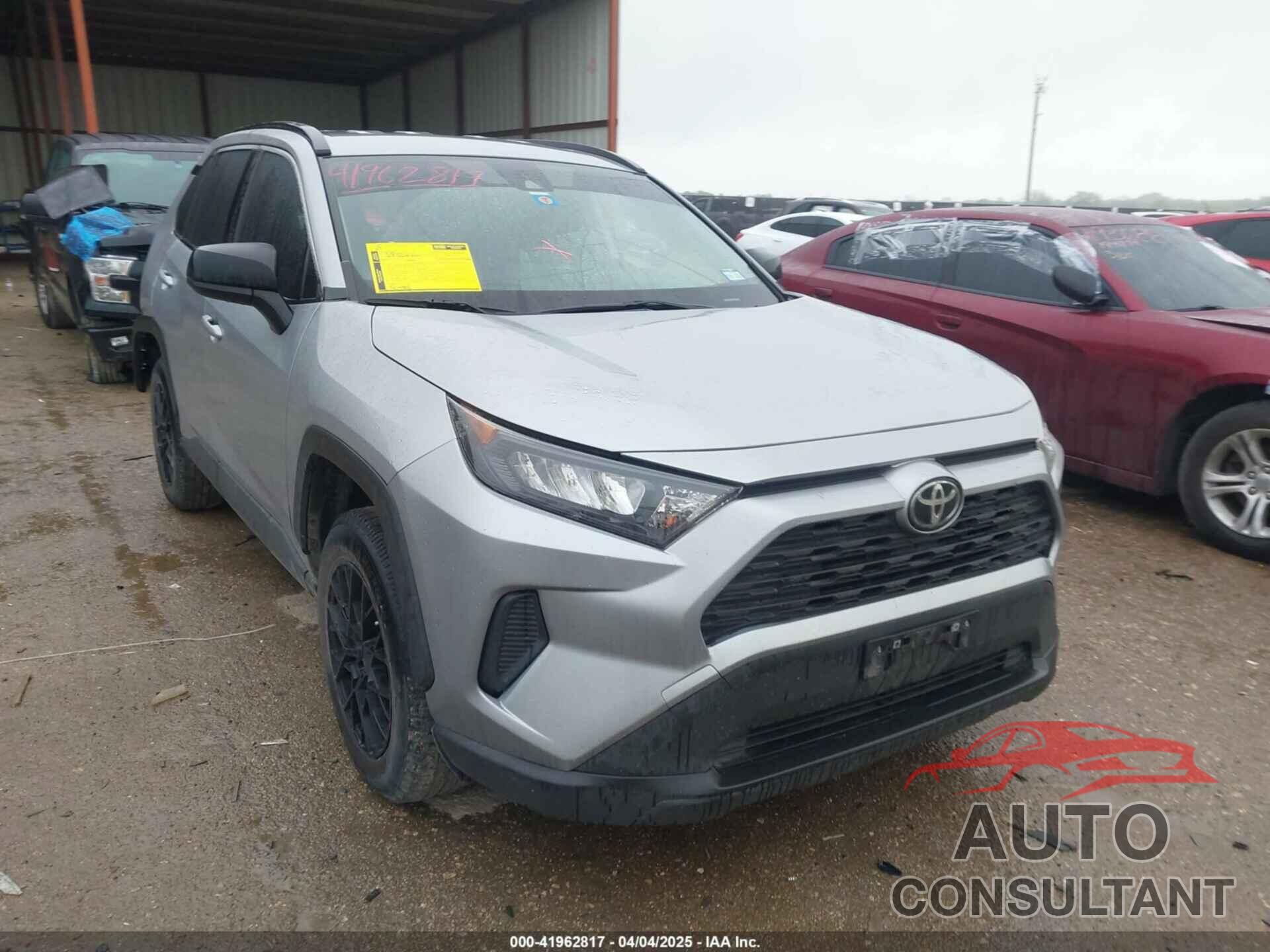 TOYOTA RAV4 2019 - JTMH1RFV5KD040559