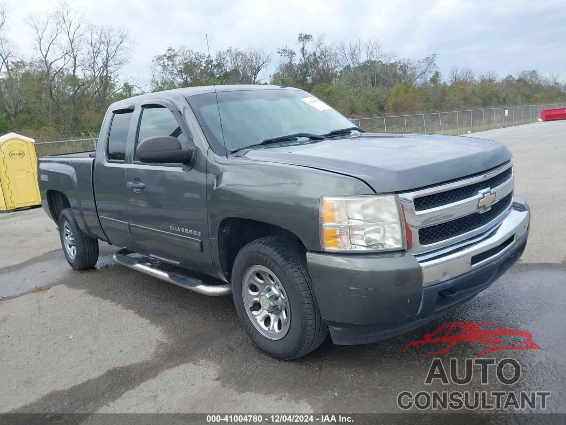 CHEVROLET SILVERADO 1500 2011 - 1GCRCREA3BZ259438
