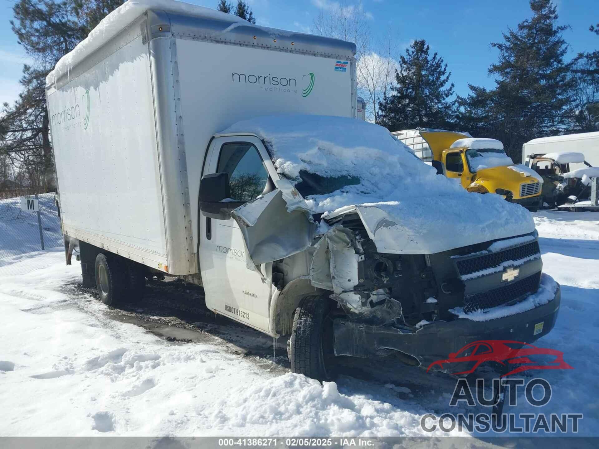 CHEVROLET EXPRESS CUTAWAY 2015 - 1GB6G5CG4F1153824