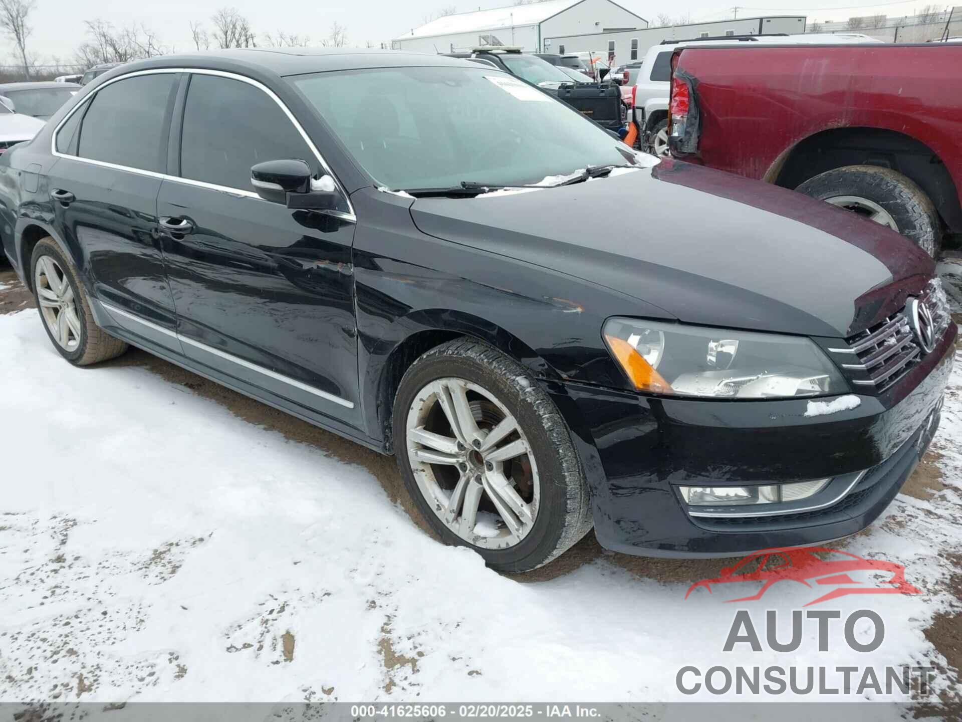 VOLKSWAGEN PASSAT 2013 - 1VWCN7A38DC061209