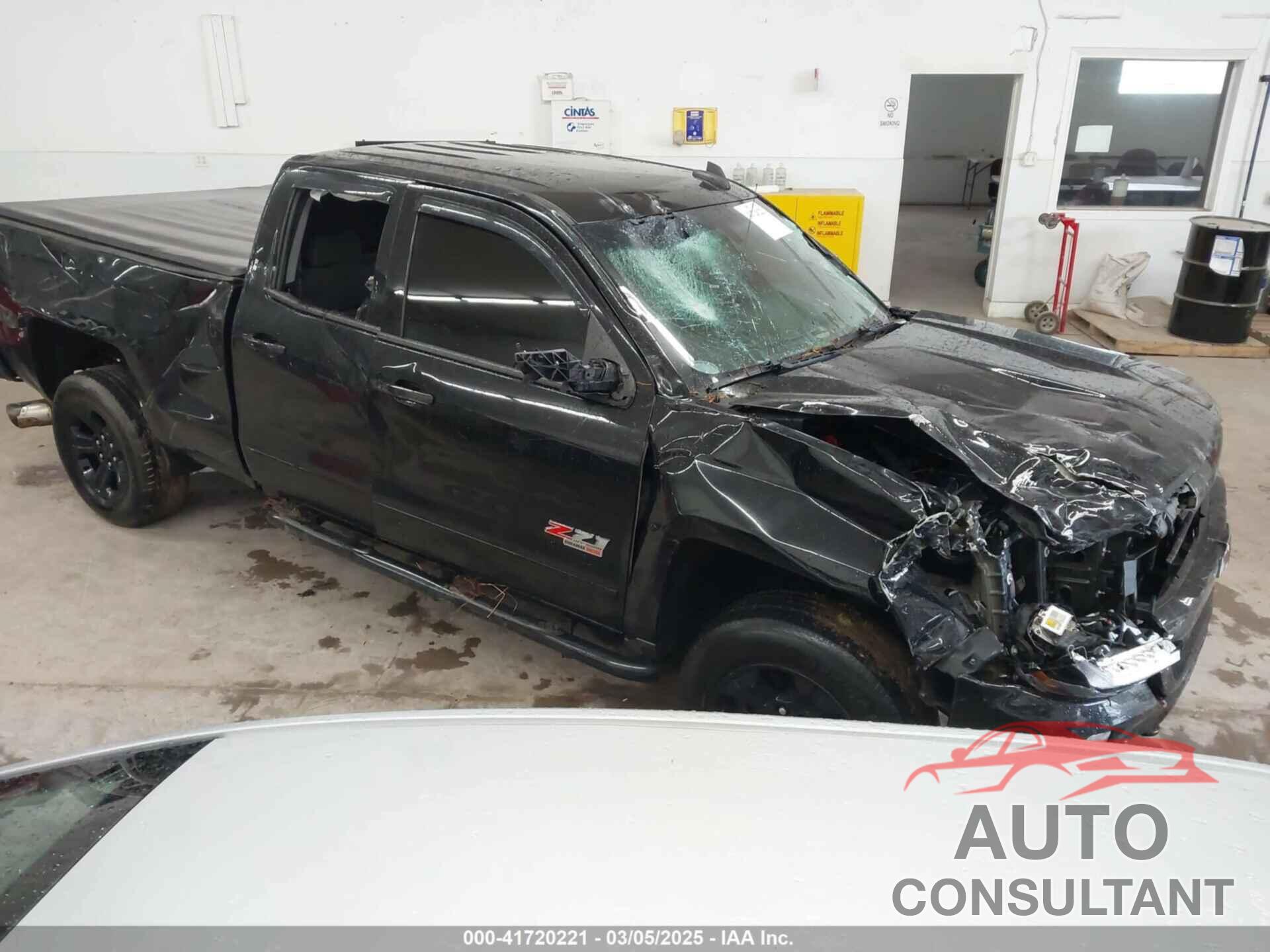 CHEVROLET SILVERADO 1500 2017 - 1GCVKREC5HZ253927