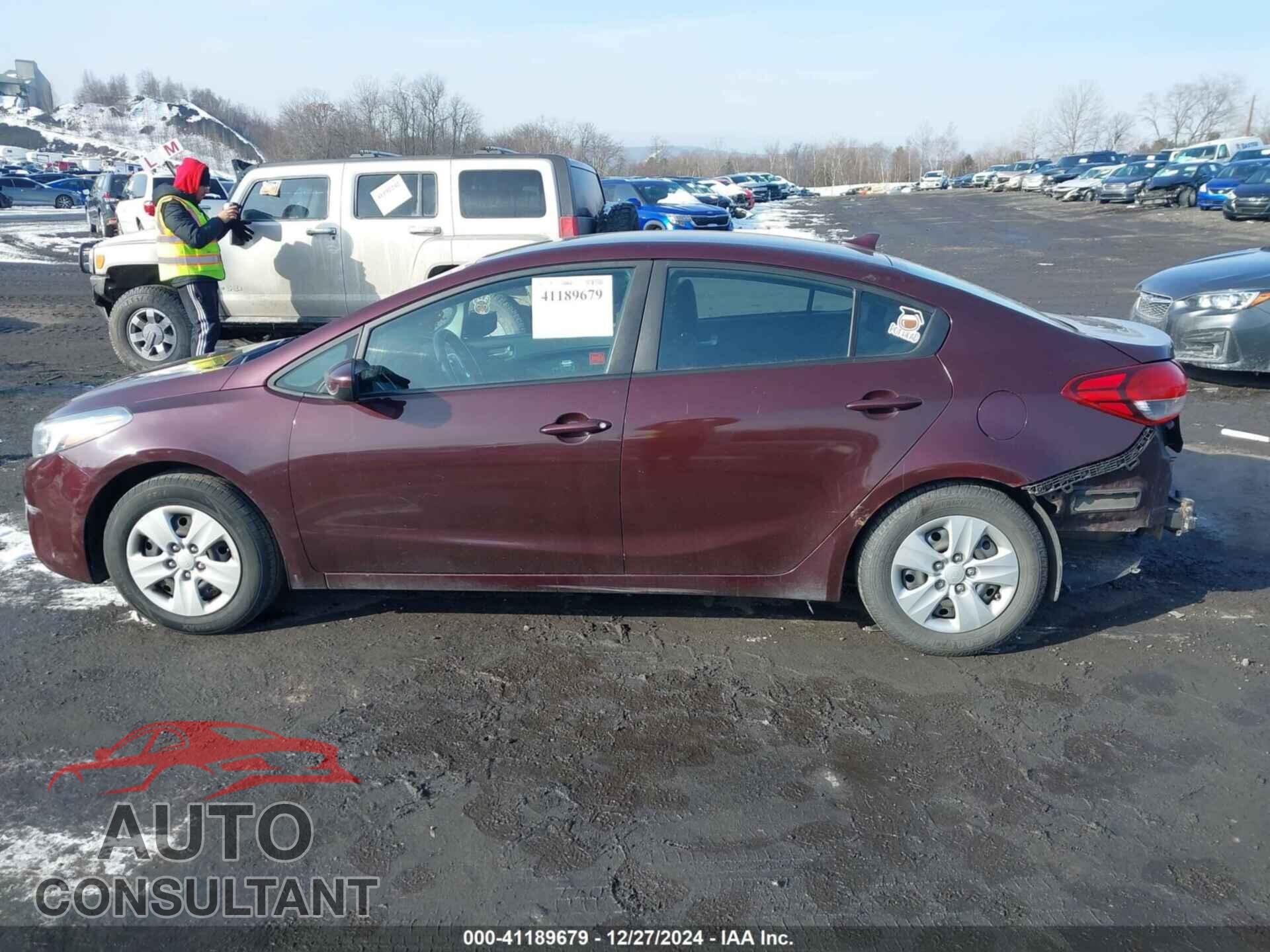 KIA FORTE 2017 - 3KPFL4A74HE056224