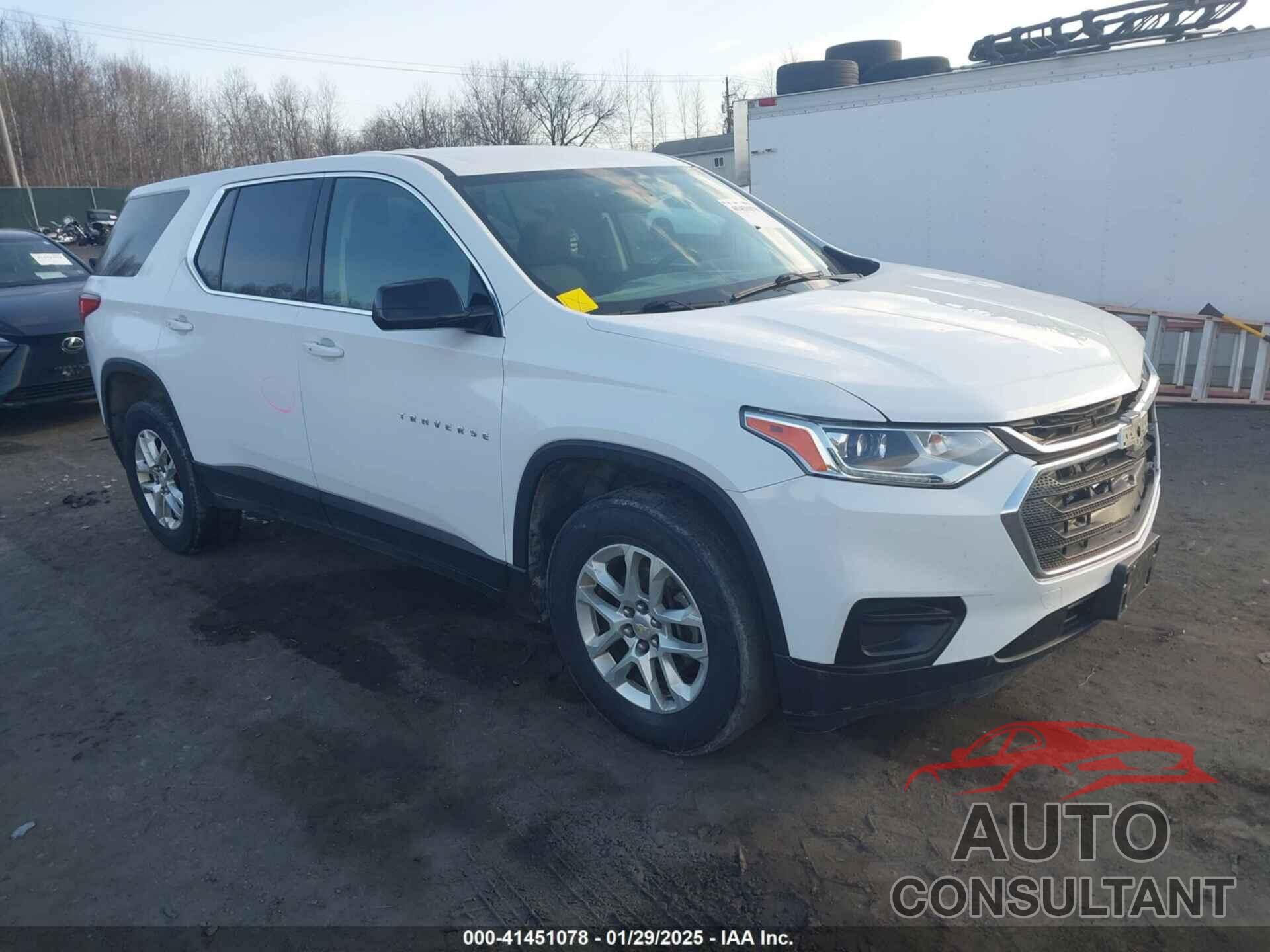 CHEVROLET TRAVERSE 2018 - 1GNEVFKW6JJ189896