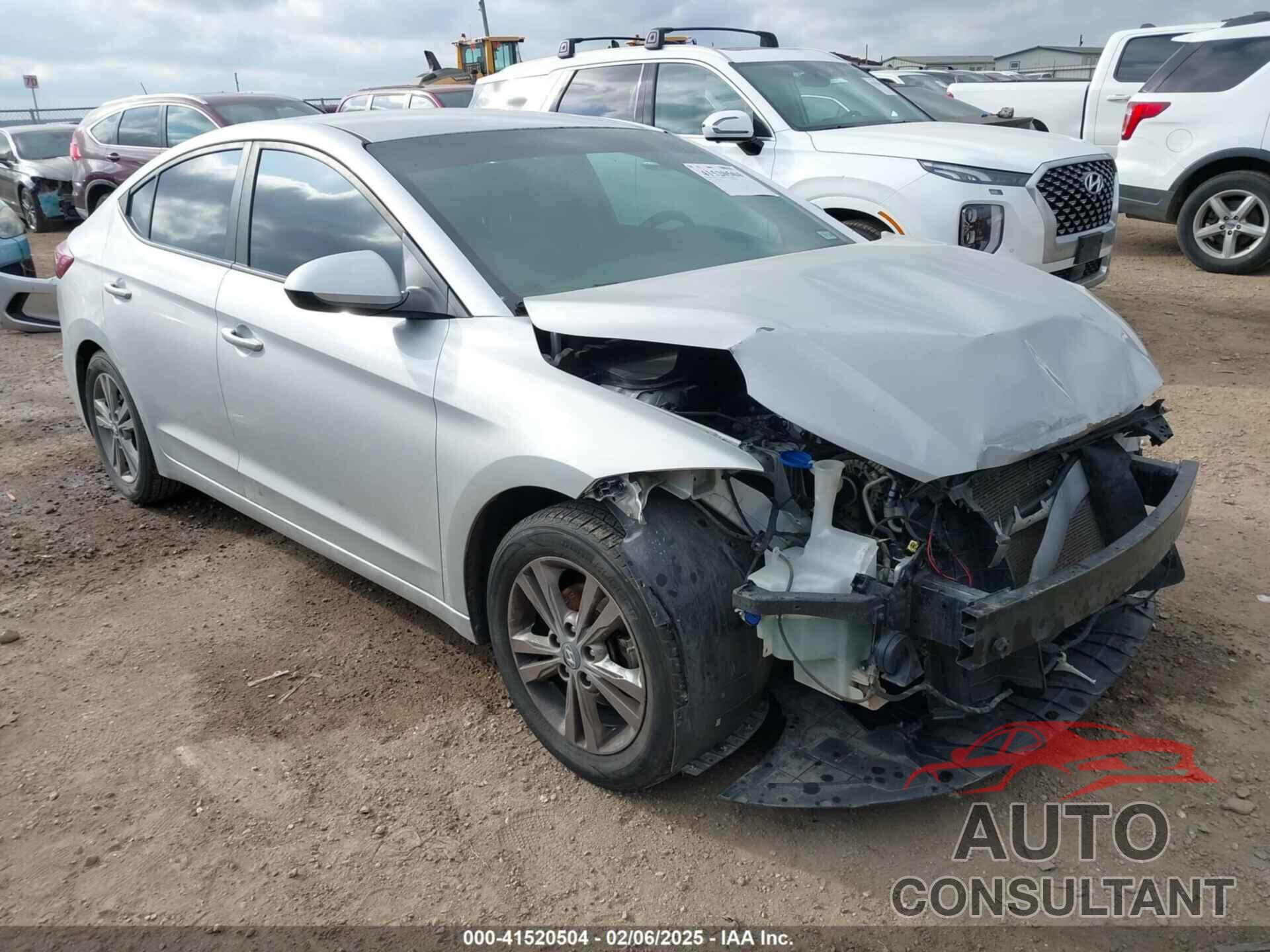 HYUNDAI ELANTRA 2018 - KMHD84LF8JU620795