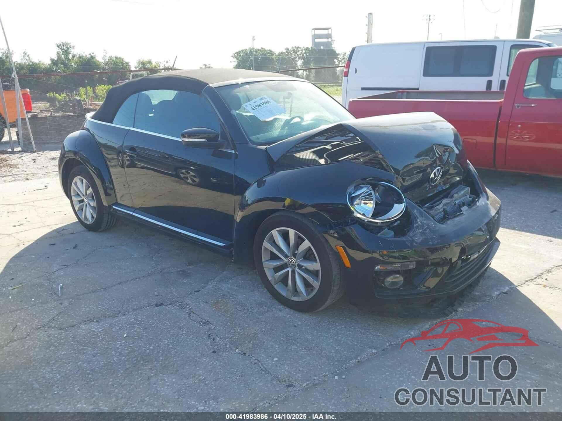 VOLKSWAGEN BEETLE 2015 - 3VW5A7AT7FM811978