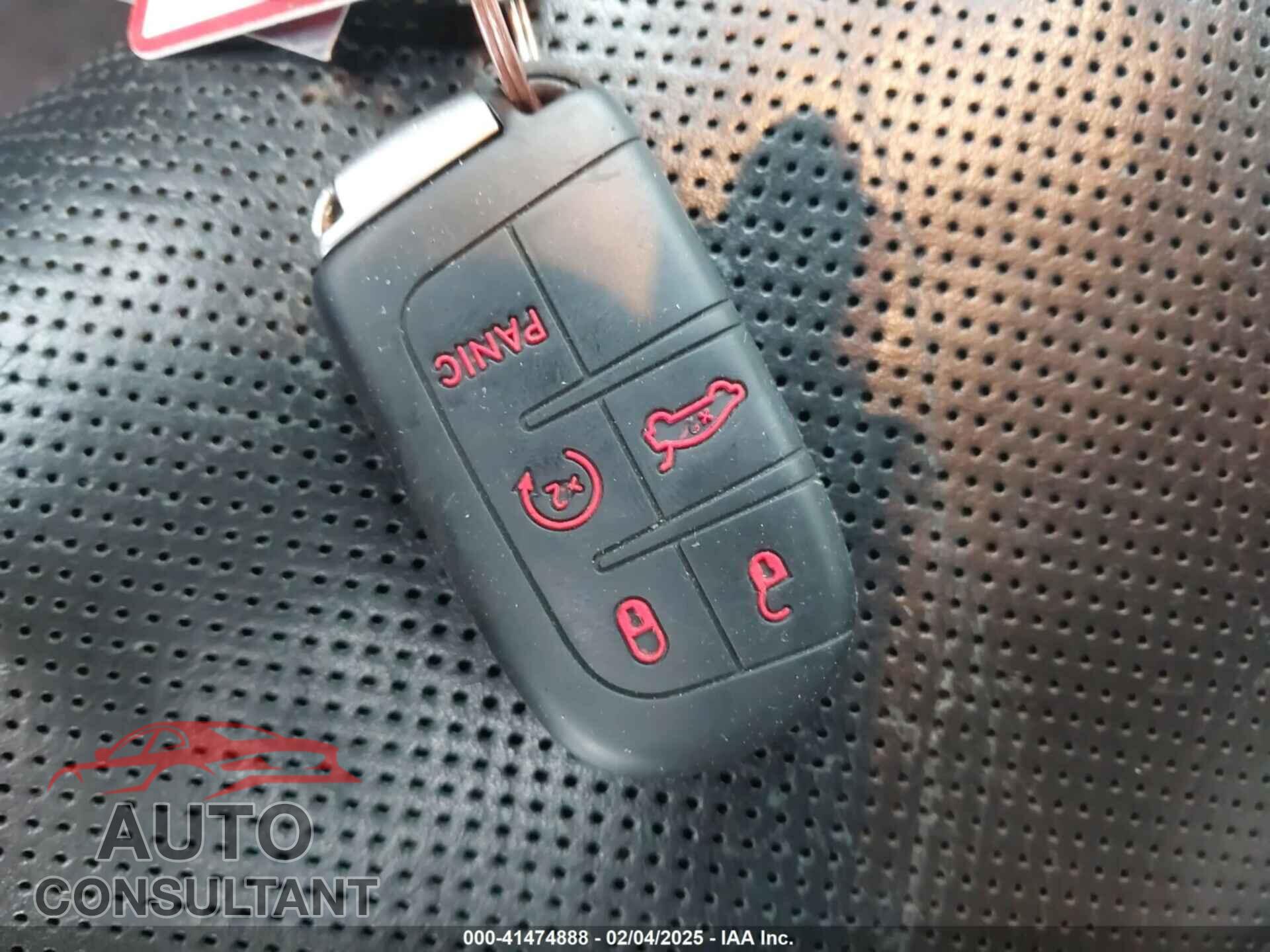 DODGE DURANGO 2017 - 1C4SDJCTXHC821075