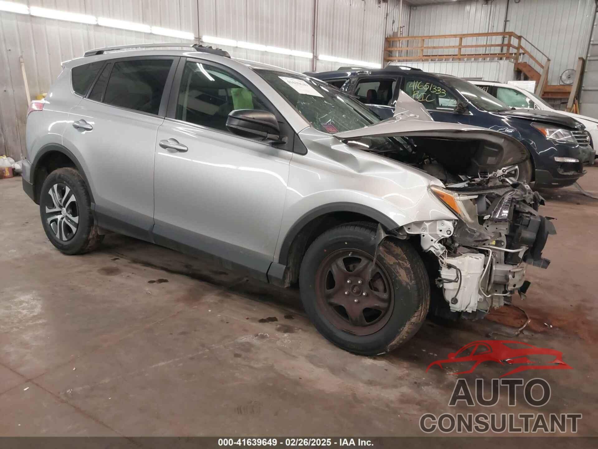 TOYOTA RAV4 2017 - 2T3BFREV2HW638757