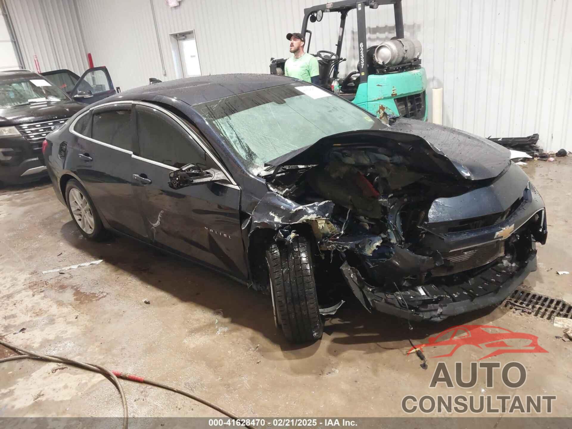 CHEVROLET MALIBU 2017 - 1G1ZE5ST2HF113074