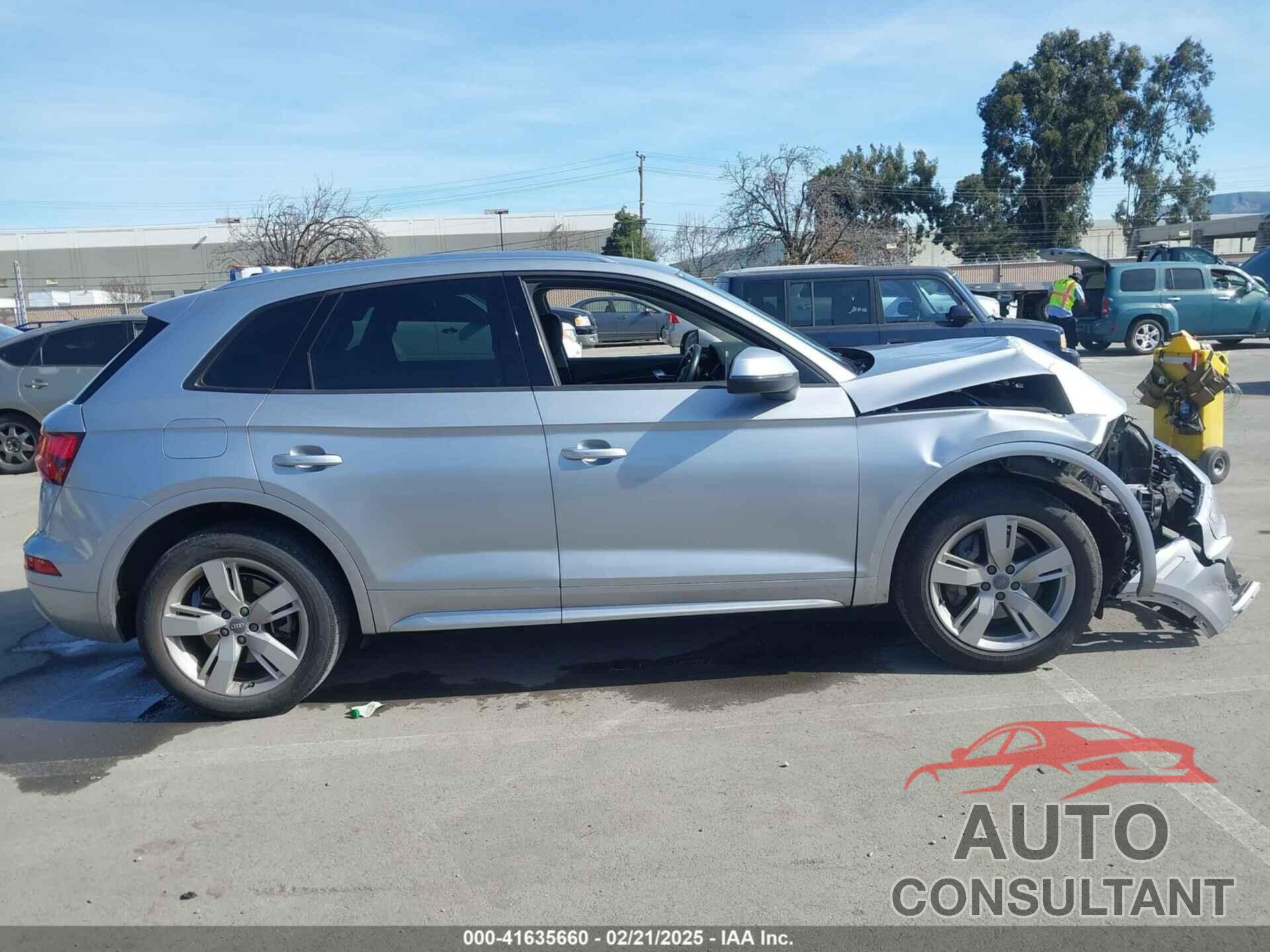 AUDI Q5 2018 - WA1ANAFY5J2198101