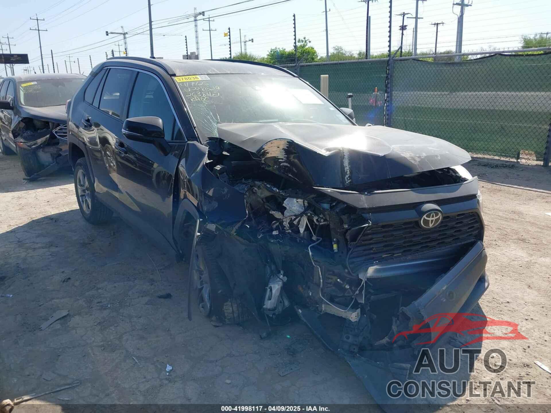 TOYOTA RAV4 2024 - 2T3W1RFV0RC263842