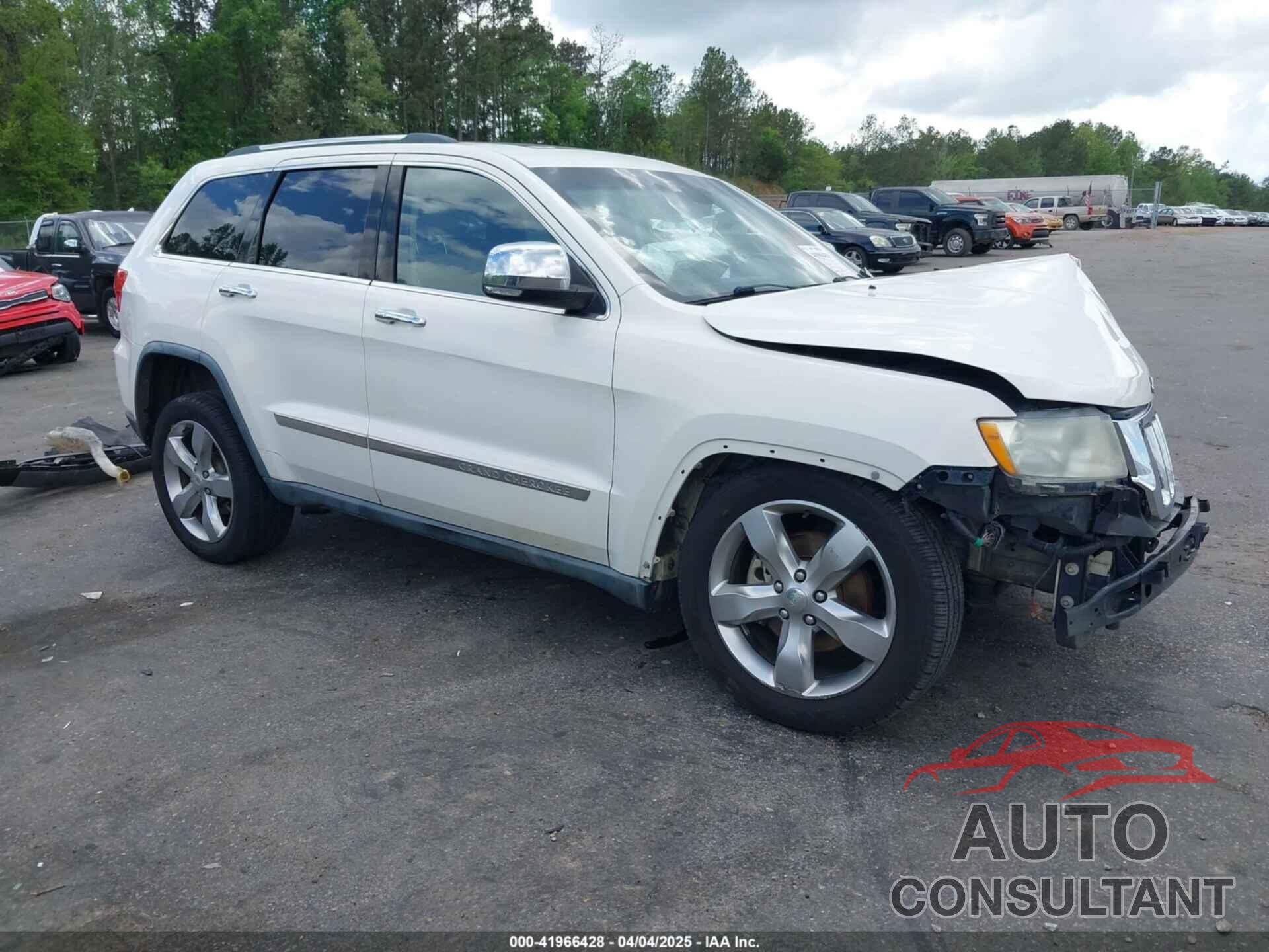 JEEP GRAND CHEROKEE 2011 - 1J4RS5GG7BC610717